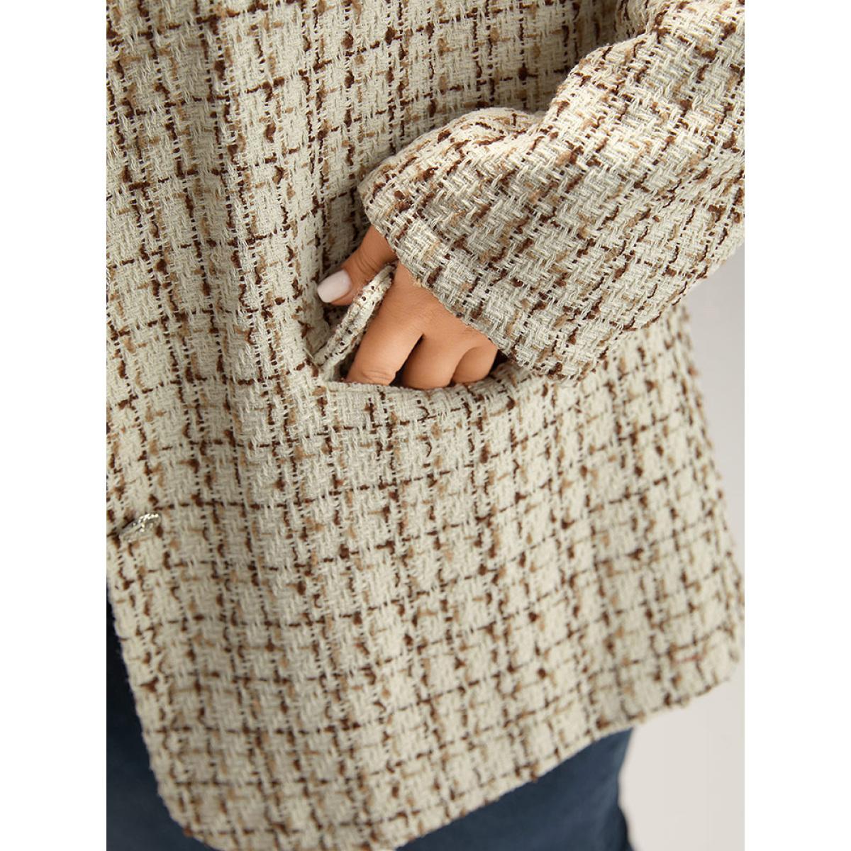 Plus Size Gingham Suit Collar Flap Pocket Blazer Ivory Women Dailywear Gingham Texture Sleeve Long Sleeve Suit Collar 28/5X Pocket Casual Blazers BloomChic Product Image