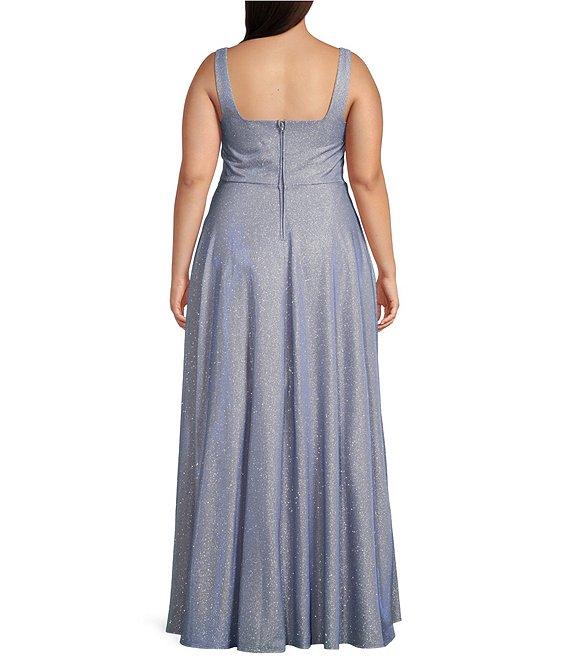 City Vibe Plus Sweetheart Neck Cinched Bodice Ballgown Product Image