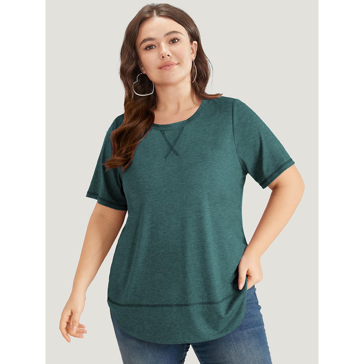 Plus Size Contrast Stitch Round Neck Curved Hem T-shirt Emerald Women Casual Plain Plain Round Neck Dailywear T-shirts BloomChic 18-20/2X Product Image