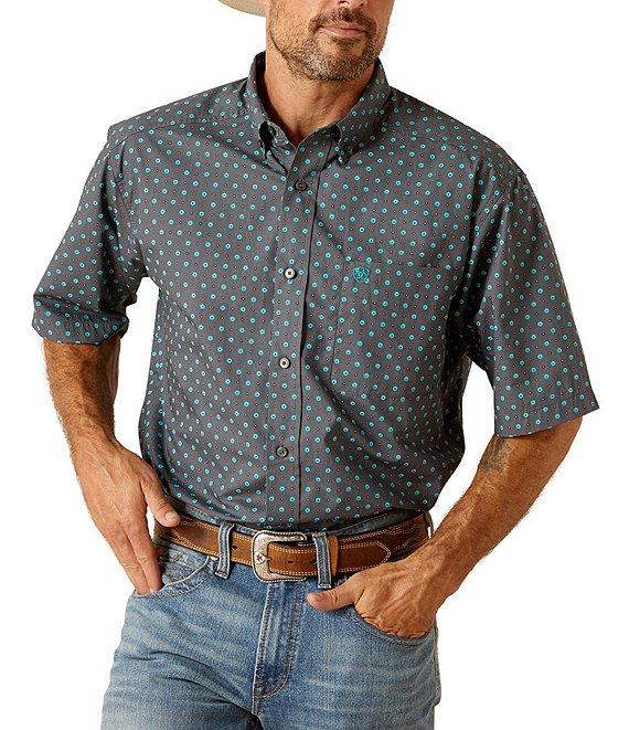Ariat Johnnie Classic Fit Short Sleeve Printed Poplin Shirt Product Image