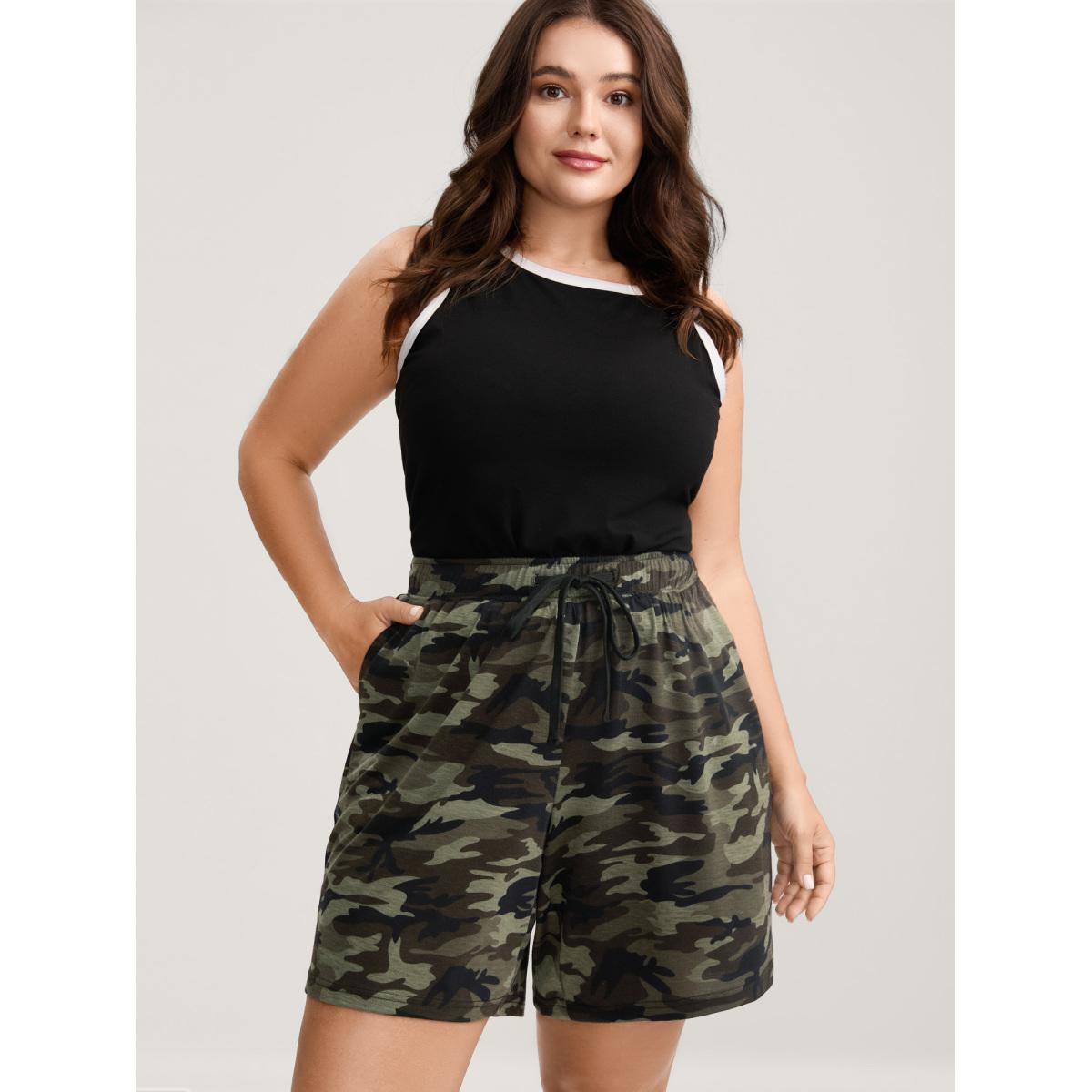 Plus Size Camouflage Print Drawstring Straight-Leg Shorts Women ArmyGreen Casual Drawstring Straight Leg Everyday-Casual Shorts BloomChic 14-16/1X Product Image