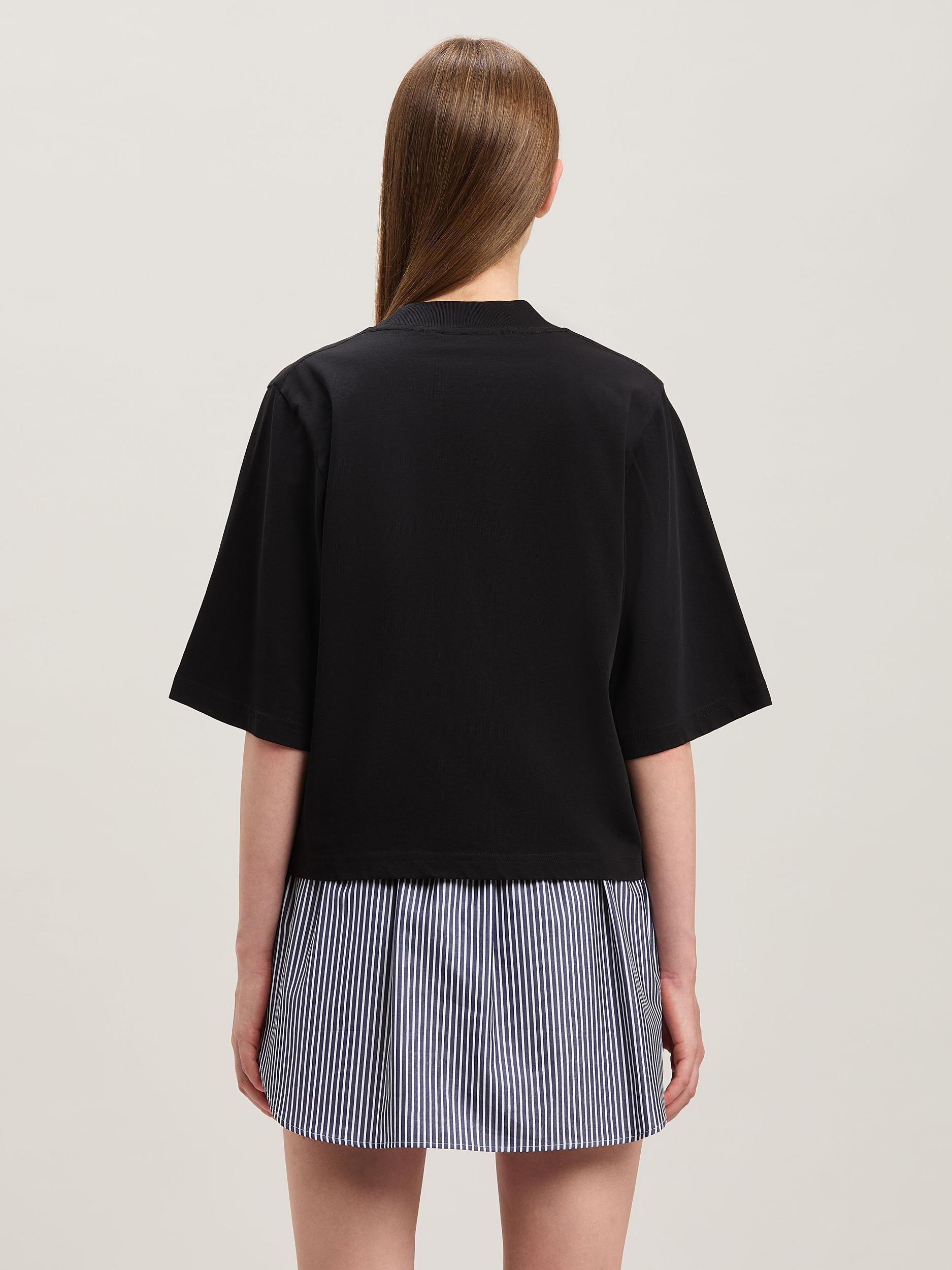 BEAR IN MIND CROPPED TEE Product Image