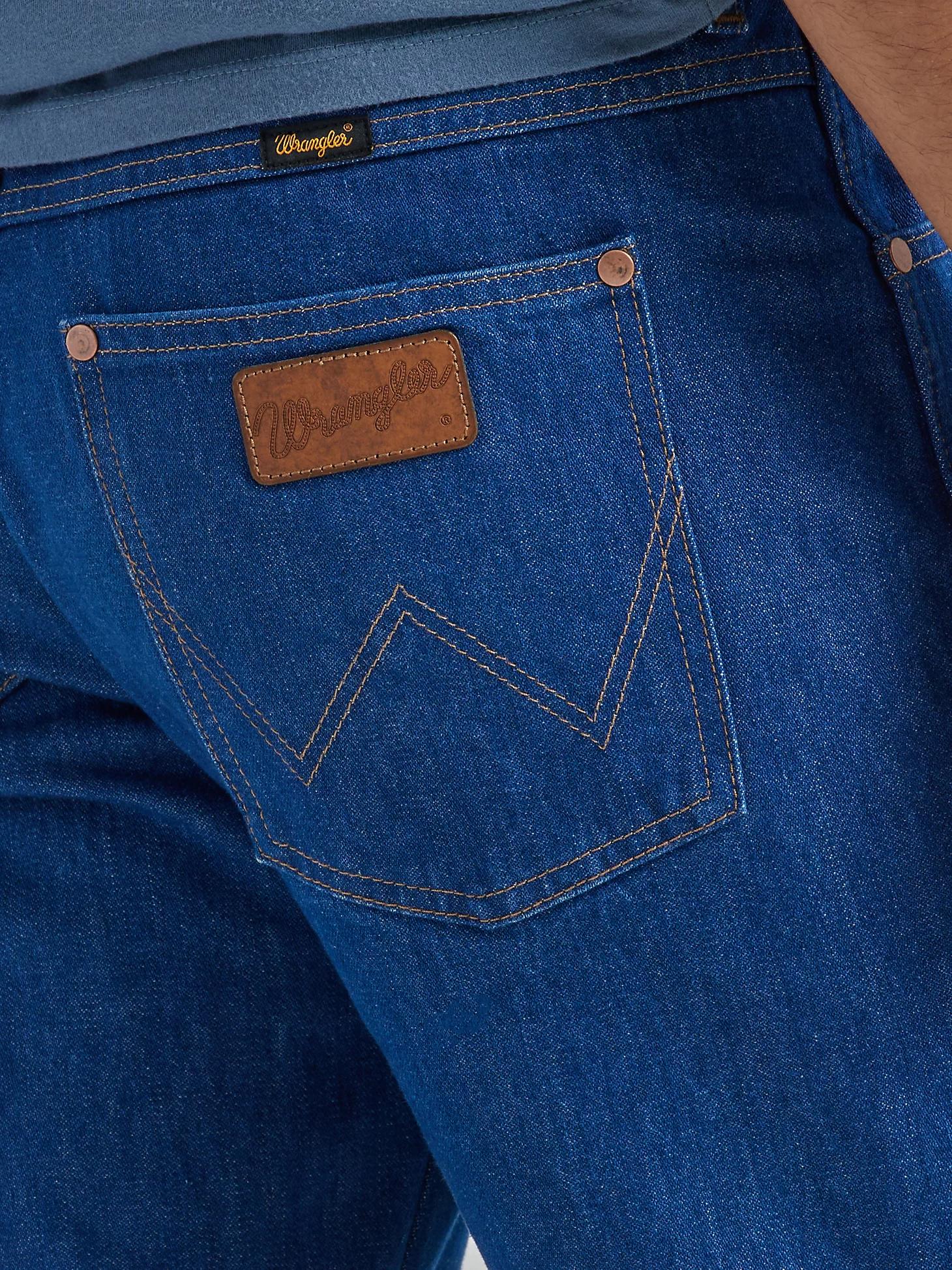 Men's Heritage Frontier Jean in Wrangler Blue Product Image