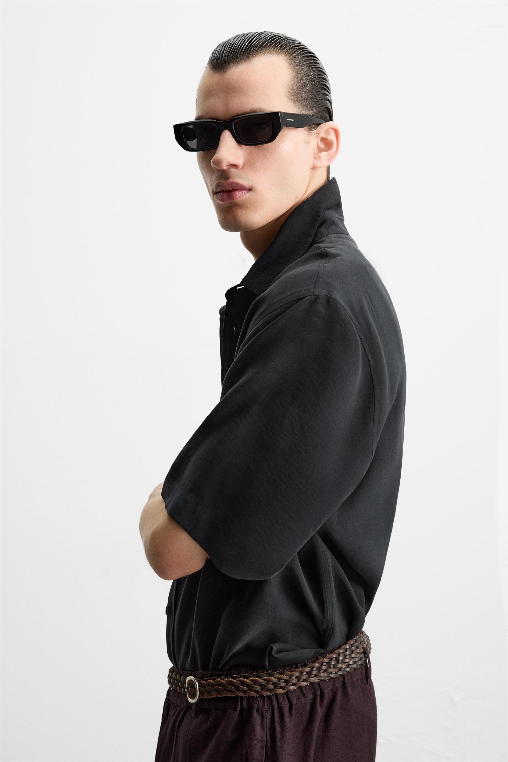 RELAXED FIT FLOWY SHIRT Product Image