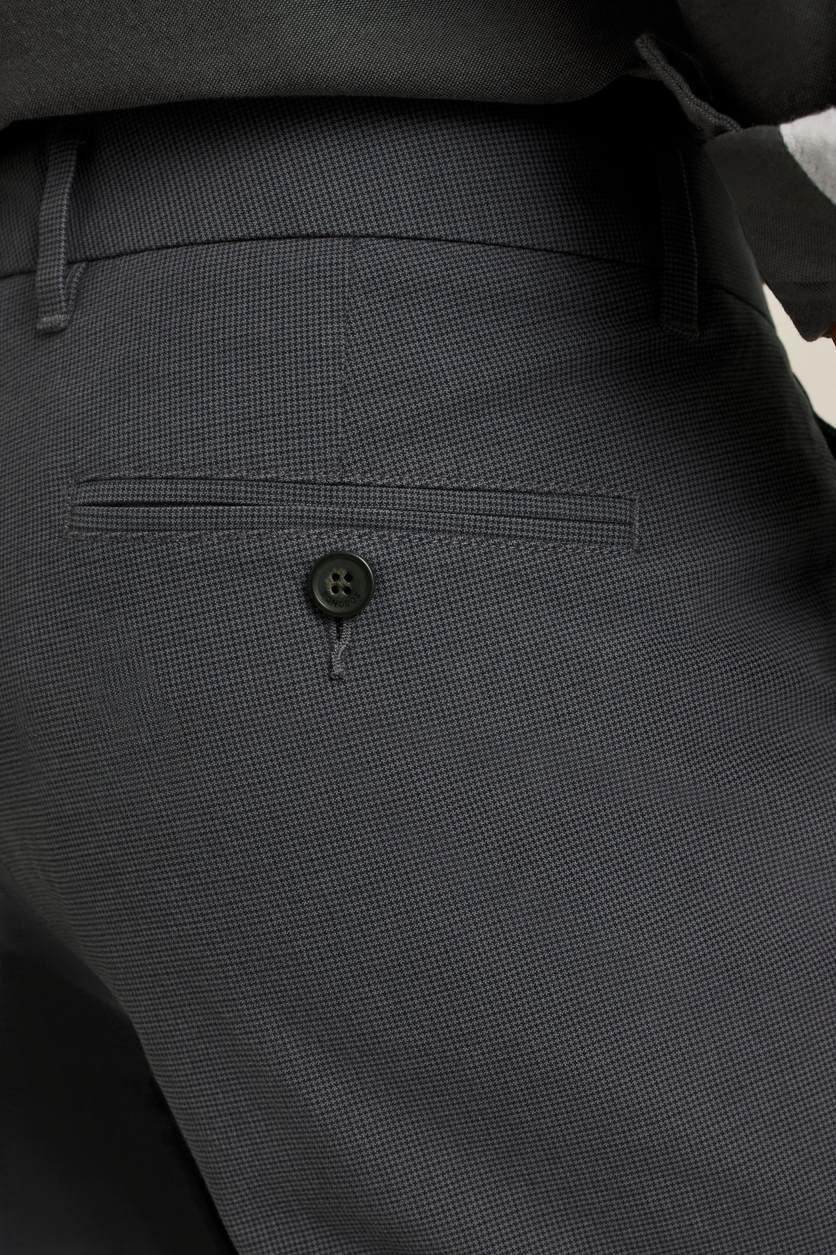 Weekday Warrior Dress Pants Product Image