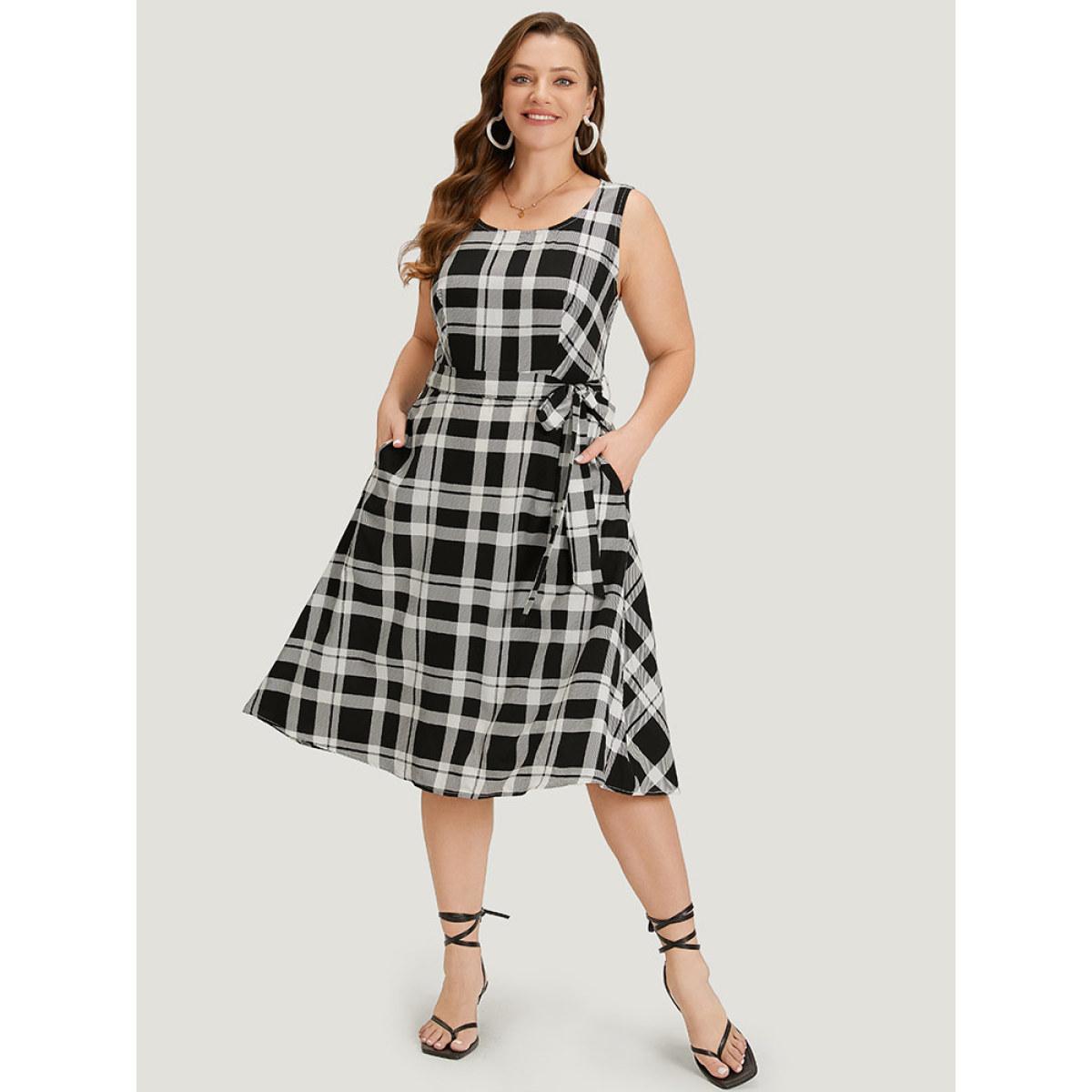 Plus Size Plaid Pocket Zipper Belted Sleeveless Dress Black Women Elegant Contrast Round Neck Sleeveless Curvy Knee Dress BloomChic 28/5X Product Image