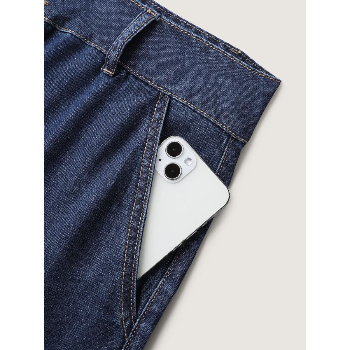 Plus Size Wavy Hem Detail Wide-Leg Jeans Women Midblue Leisure Arc Hem No stretch Slanted pocket Jeans BloomChic 22/3X Product Image