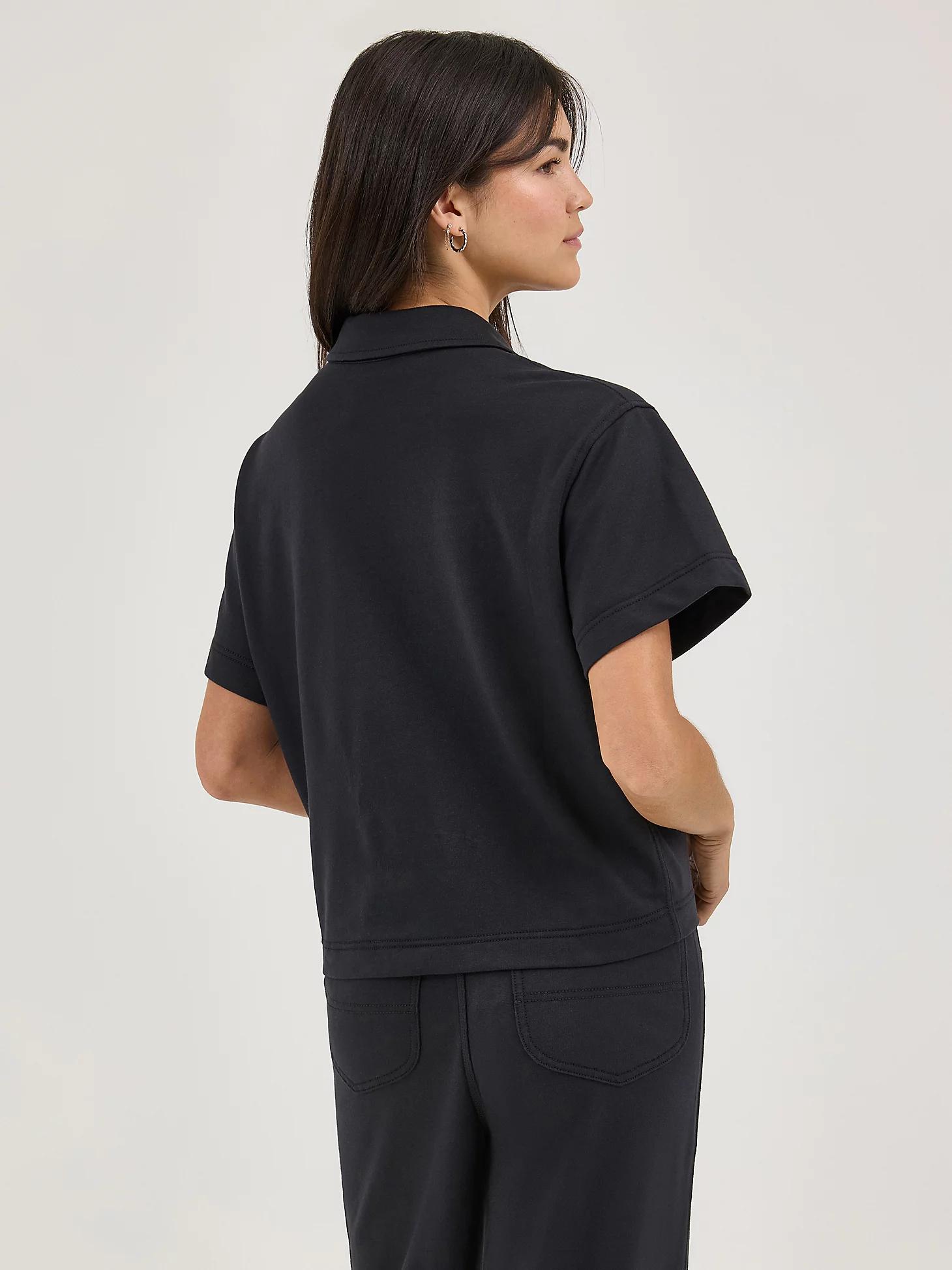 Women's Loose Crop Button Down Shirt | Women's Tops & Tees | Lee® Product Image