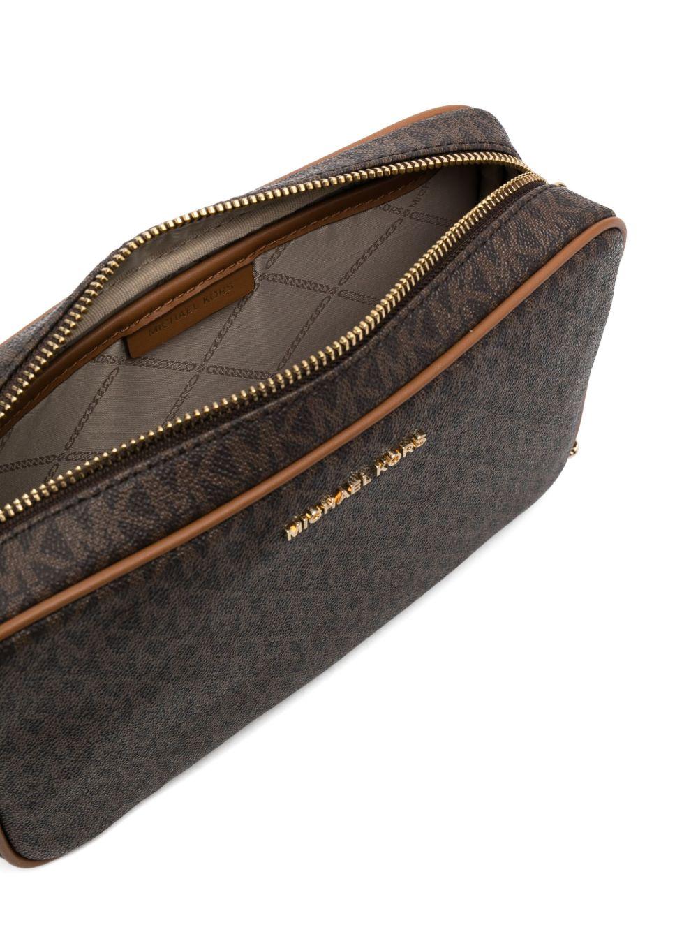 Jet Set leather crossbody bag Product Image