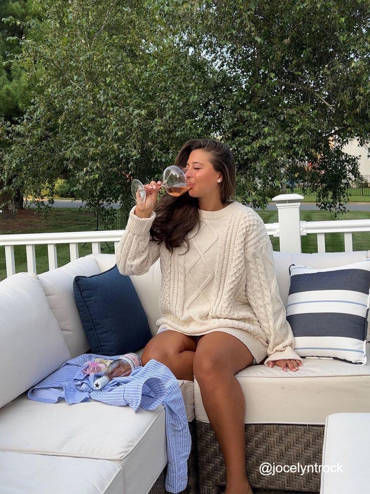 Aelfric Eden Retro 90s Cable Knit Sweater Product Image