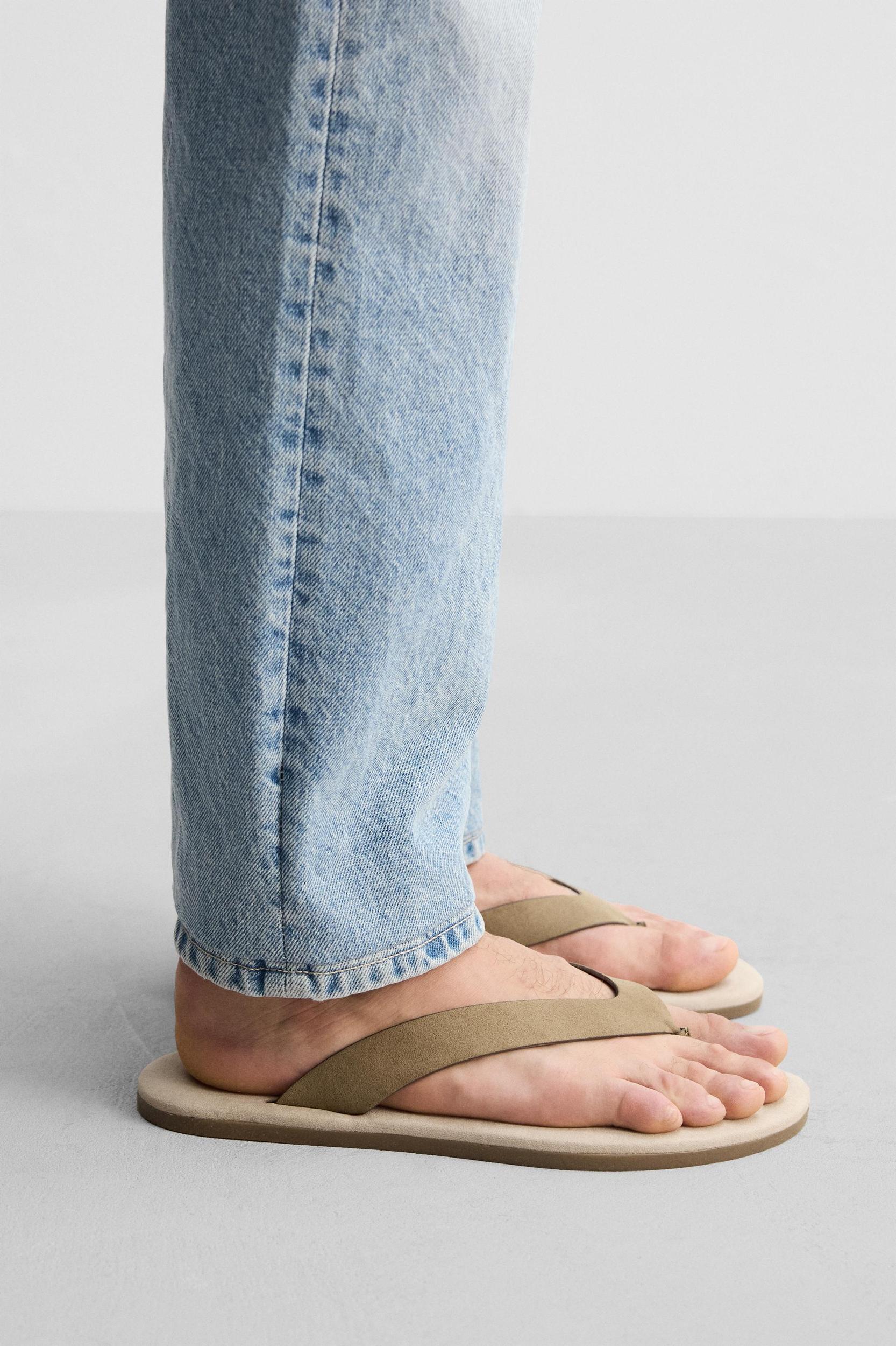 STRAPPY SANDALS Product Image