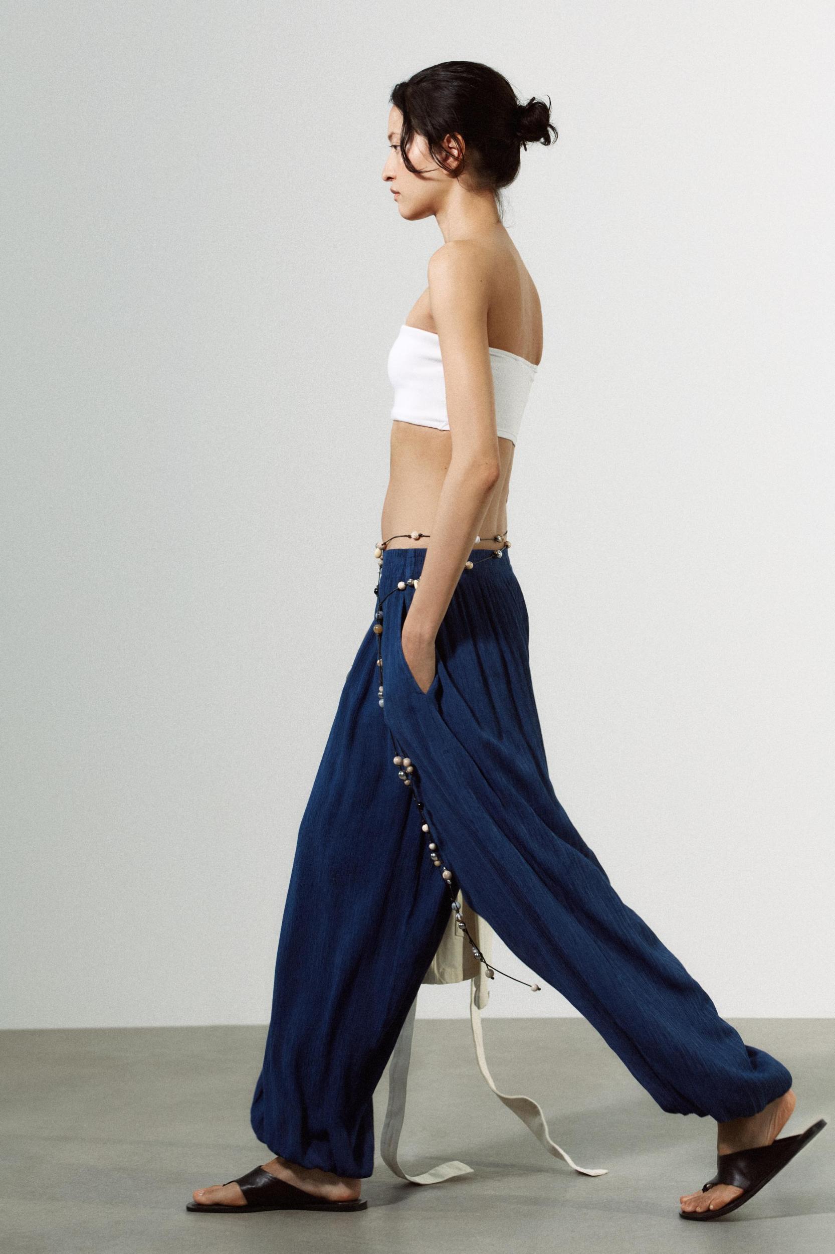 TEXTURED BALLOON PANTS Product Image