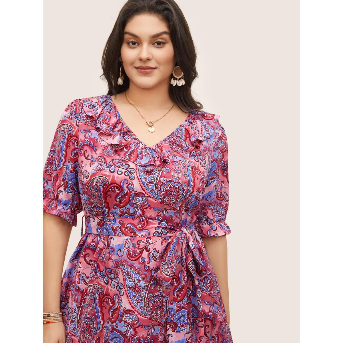 Plus Size Paisley Print Belted Ruffle Trim Dress Russet Women Resort Non V-neck Half Sleeve Curvy Midi Dress BloomChic 18-20/2X Product Image