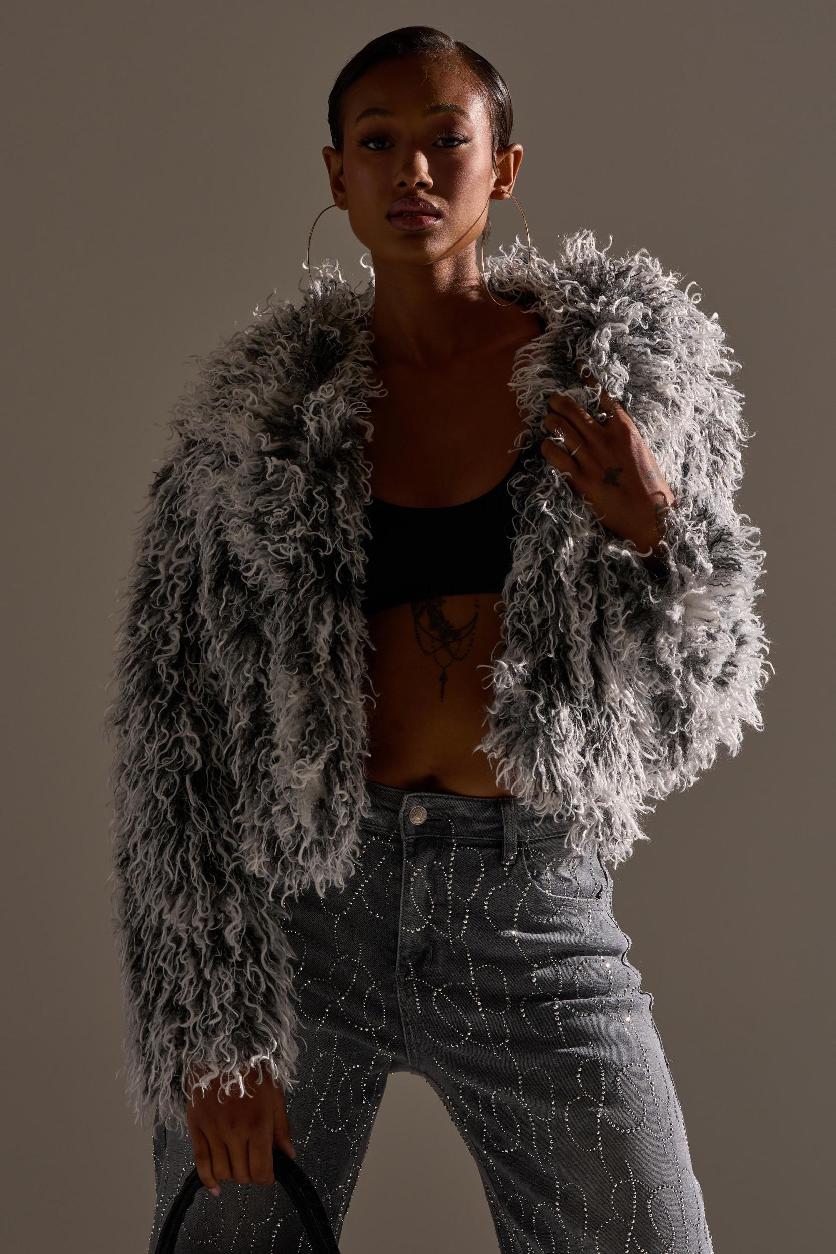 RENDEZVOUS SHAGGY FAUX FUR Product Image