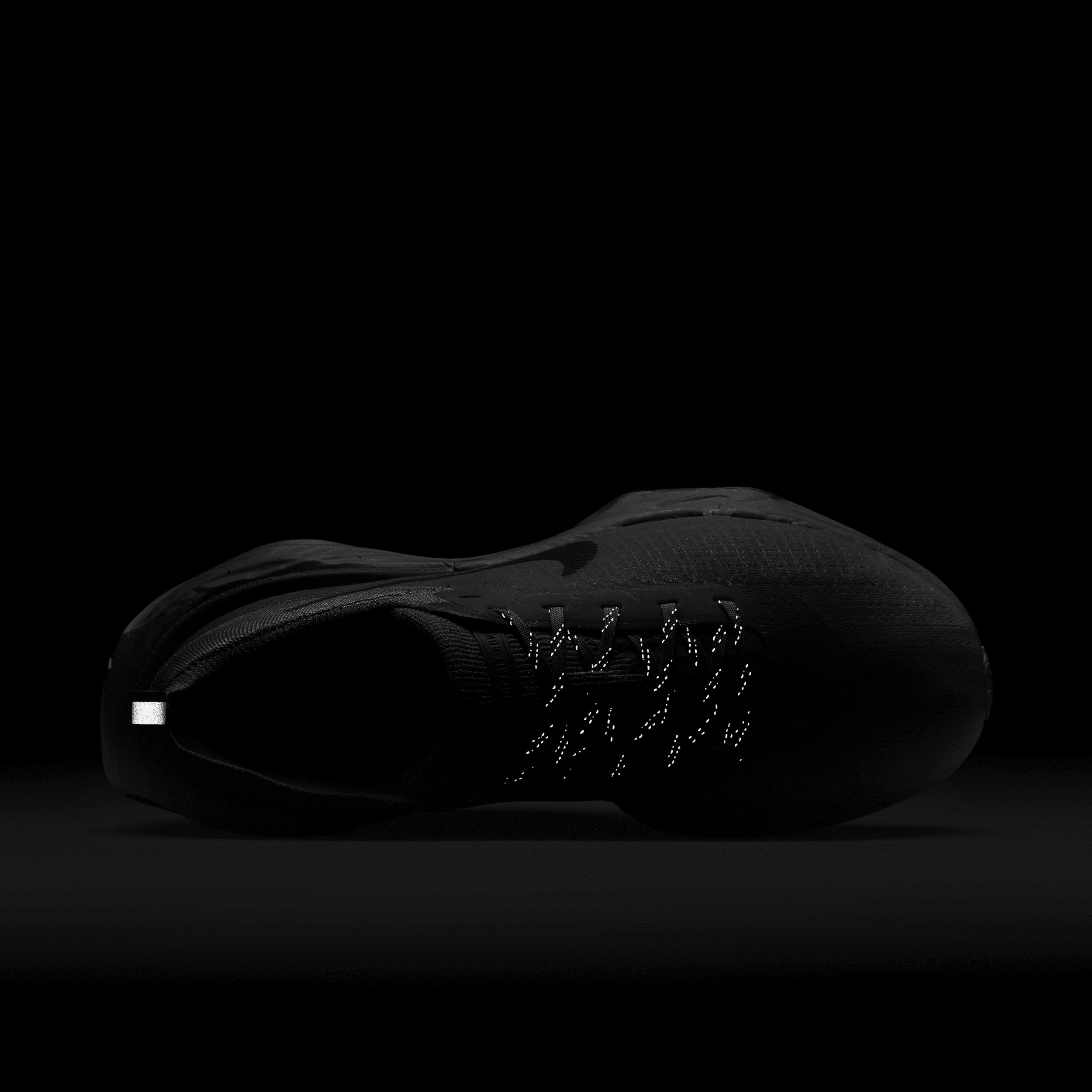 Nike Men's Invincible 3 Road Running Shoes Product Image