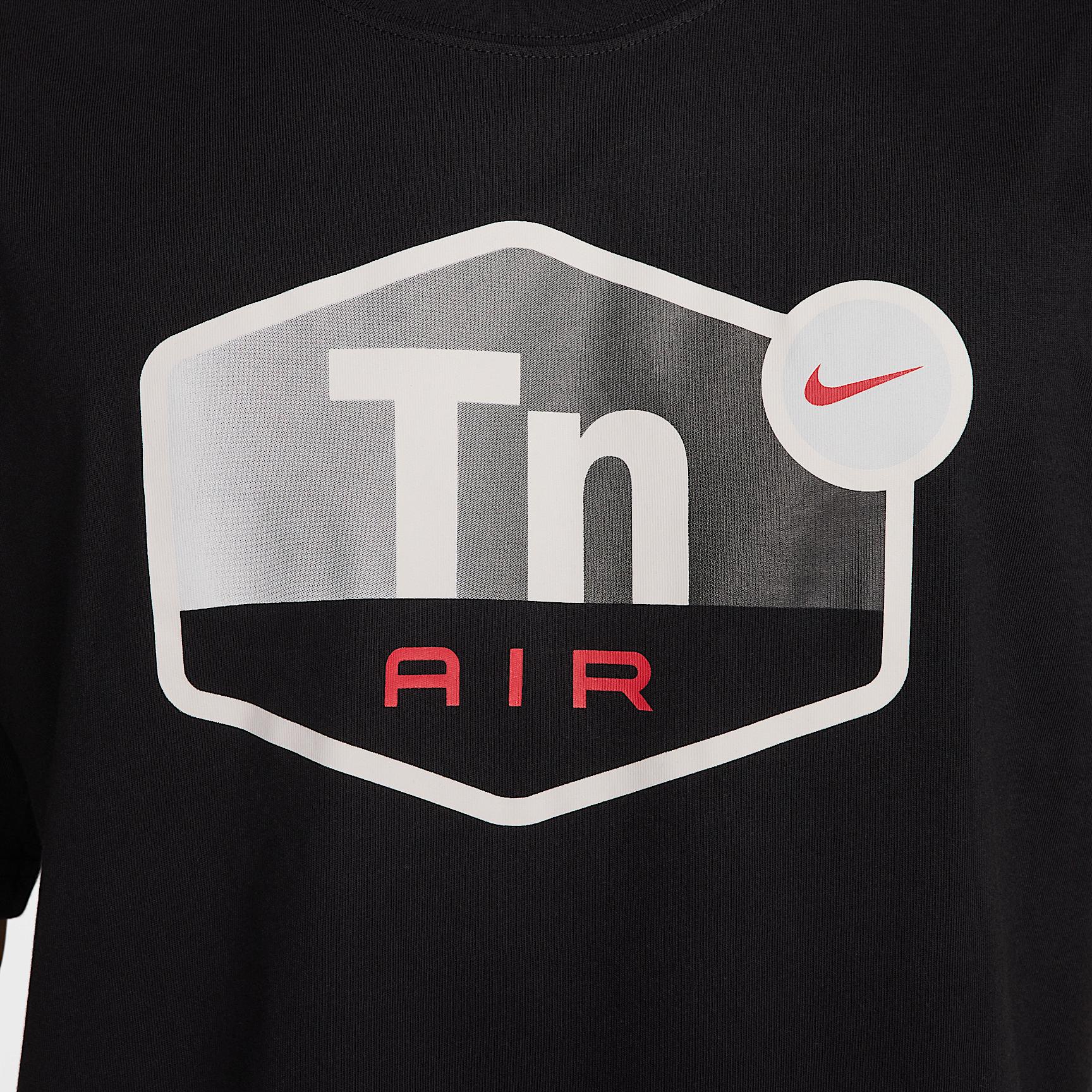 Nike Sportswear Men's Max90 T-Shirt Product Image