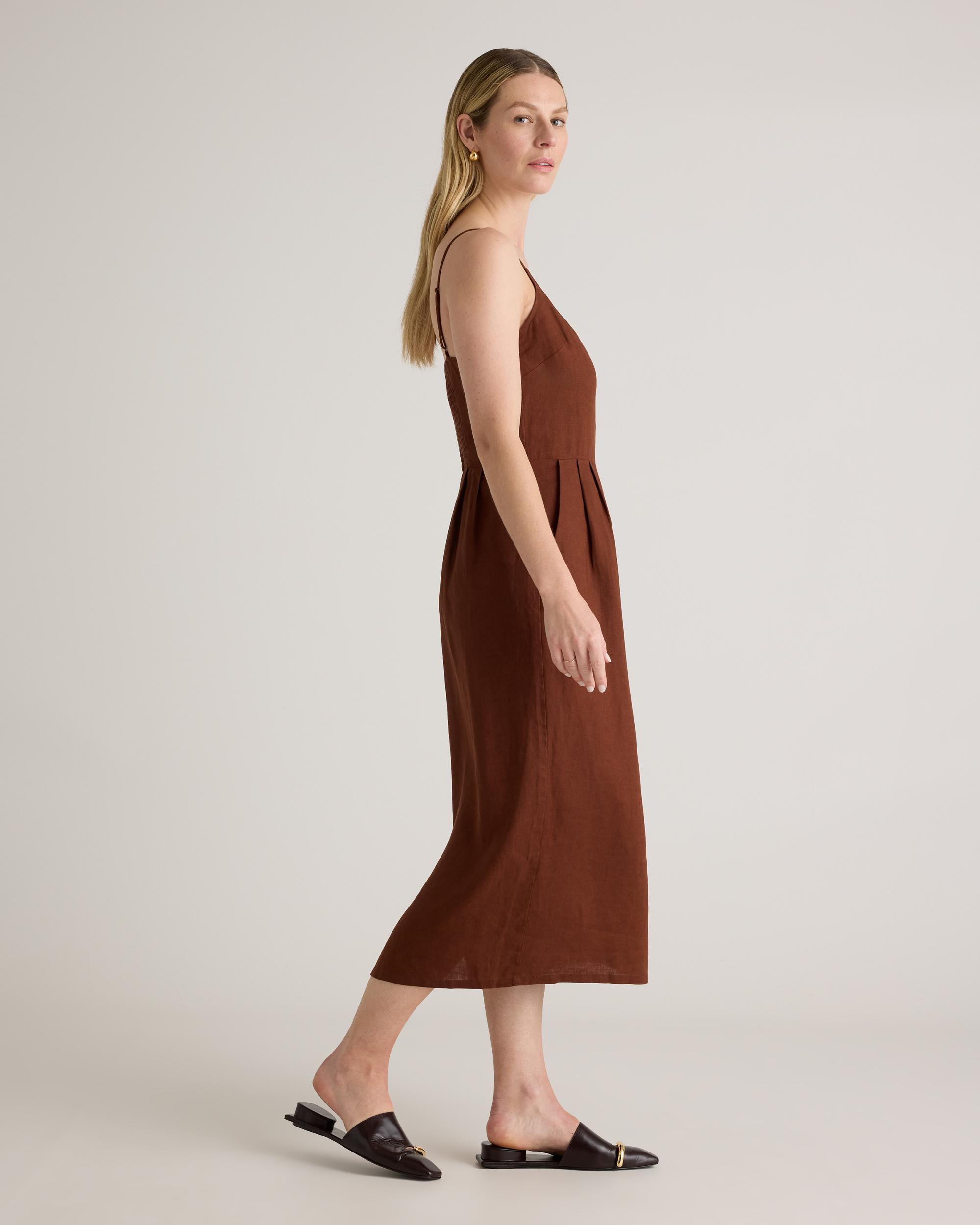 Quince | Women's 100% European Linen Scoop Neck Midi Dress Product Image