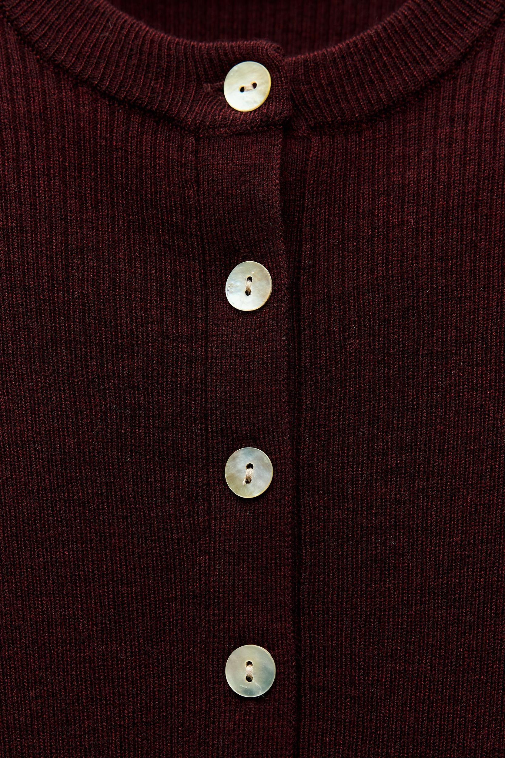 FINE KNIT WOOL SKIRT Product Image