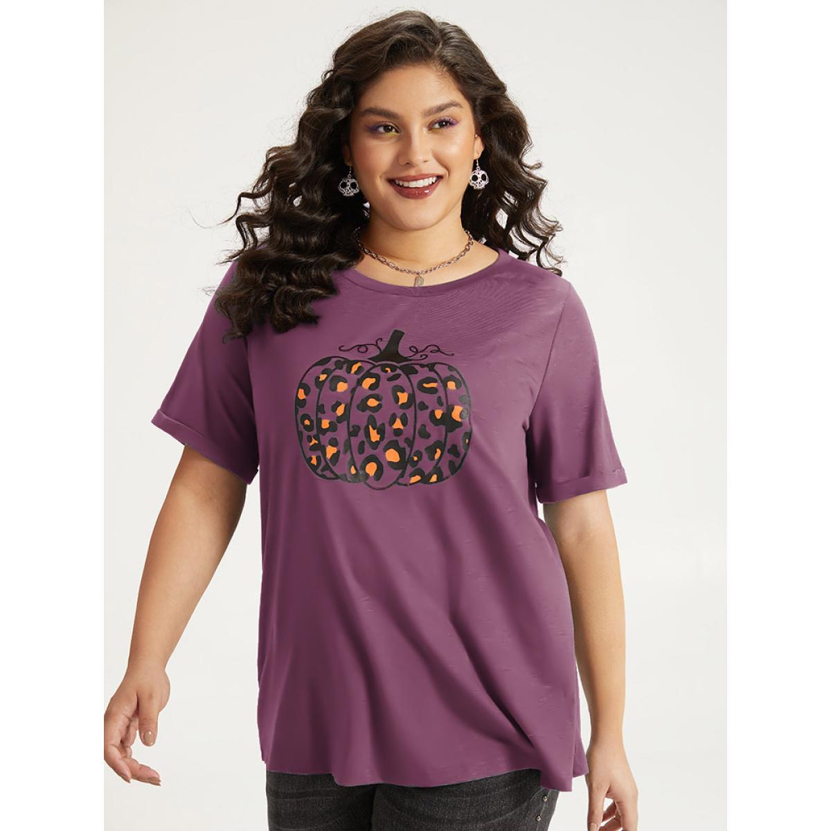 Plus Size Halloween Pumpkin Print Crew Neck T-shirt DustyPink Women Casual Printed Halloween Dailywear T-shirts BloomChic 12/L Product Image