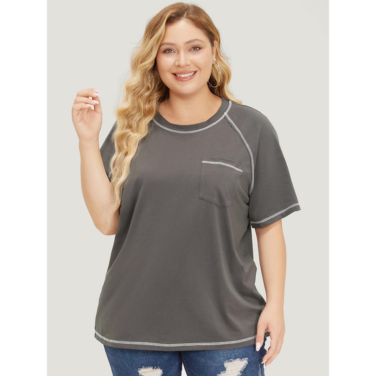 Plus Size Solid Contrast Stitch Raglan Sleeve Patched Pocket T-shirt DimGray Women Casual Stitch Plain Round Neck Dailywear T-shirts BloomChic 18-20/2X Product Image