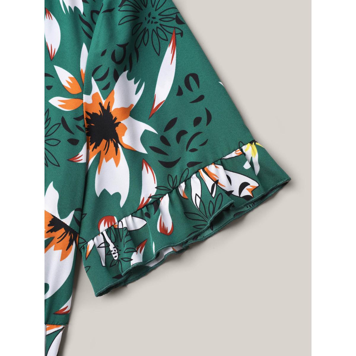 Plus Size Spring Floral Print Pockets Ruffled Midi Dress Emerald Women Resort Ruffles V-neck Short sleeve Curvy BloomChic 26/4X Product Image