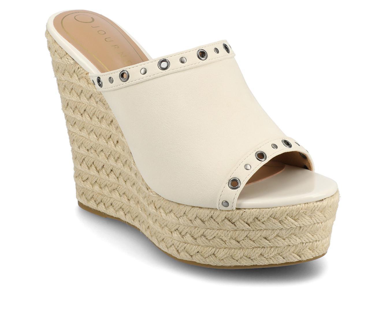 Women's Journee Collection Yari Wedges Product Image