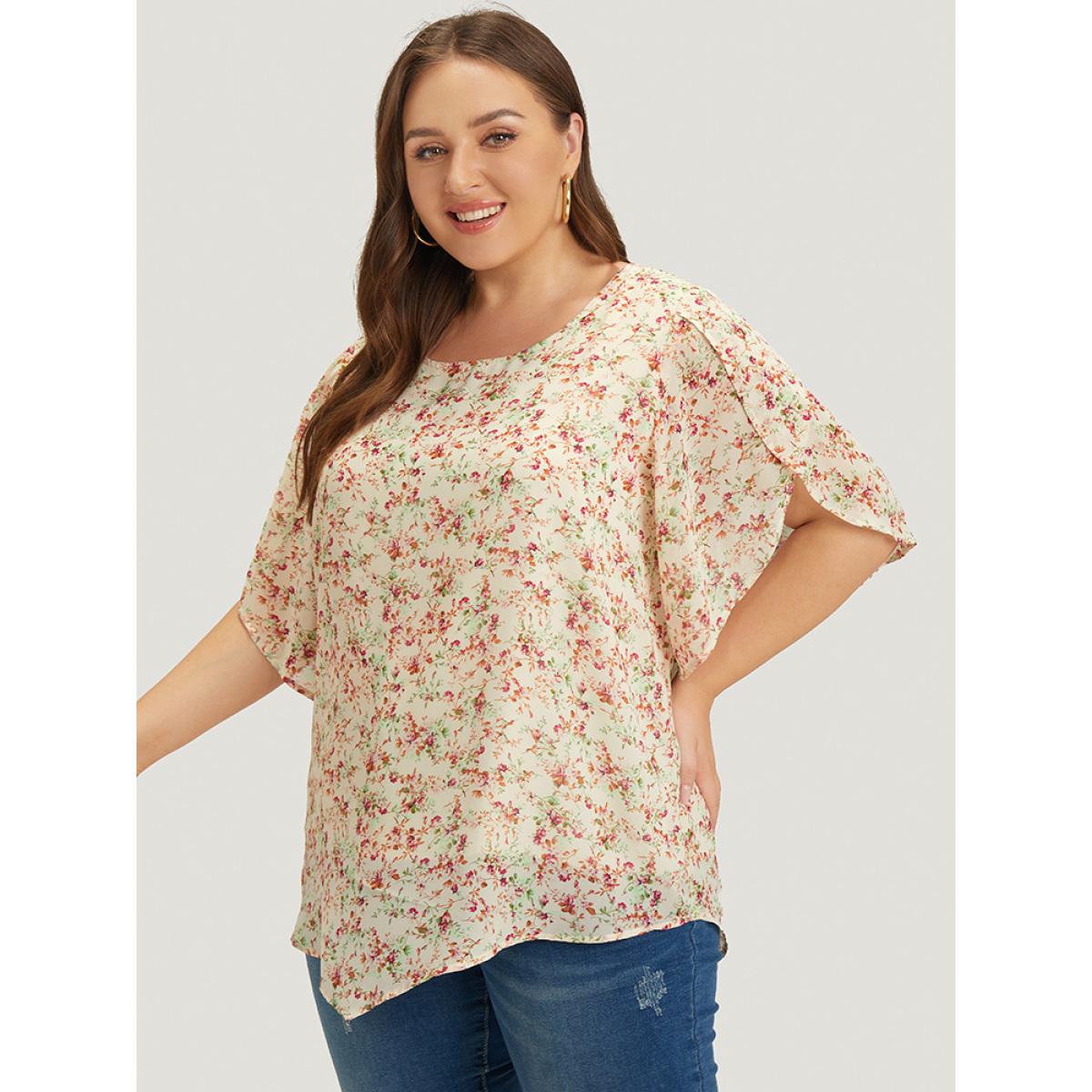 Plus Size White Ditsy Floral Split Petal Sleeve Crew Neck Blouse Women Elegant Short sleeve Round Neck Dailywear Blouses BloomChic 26/4X Product Image