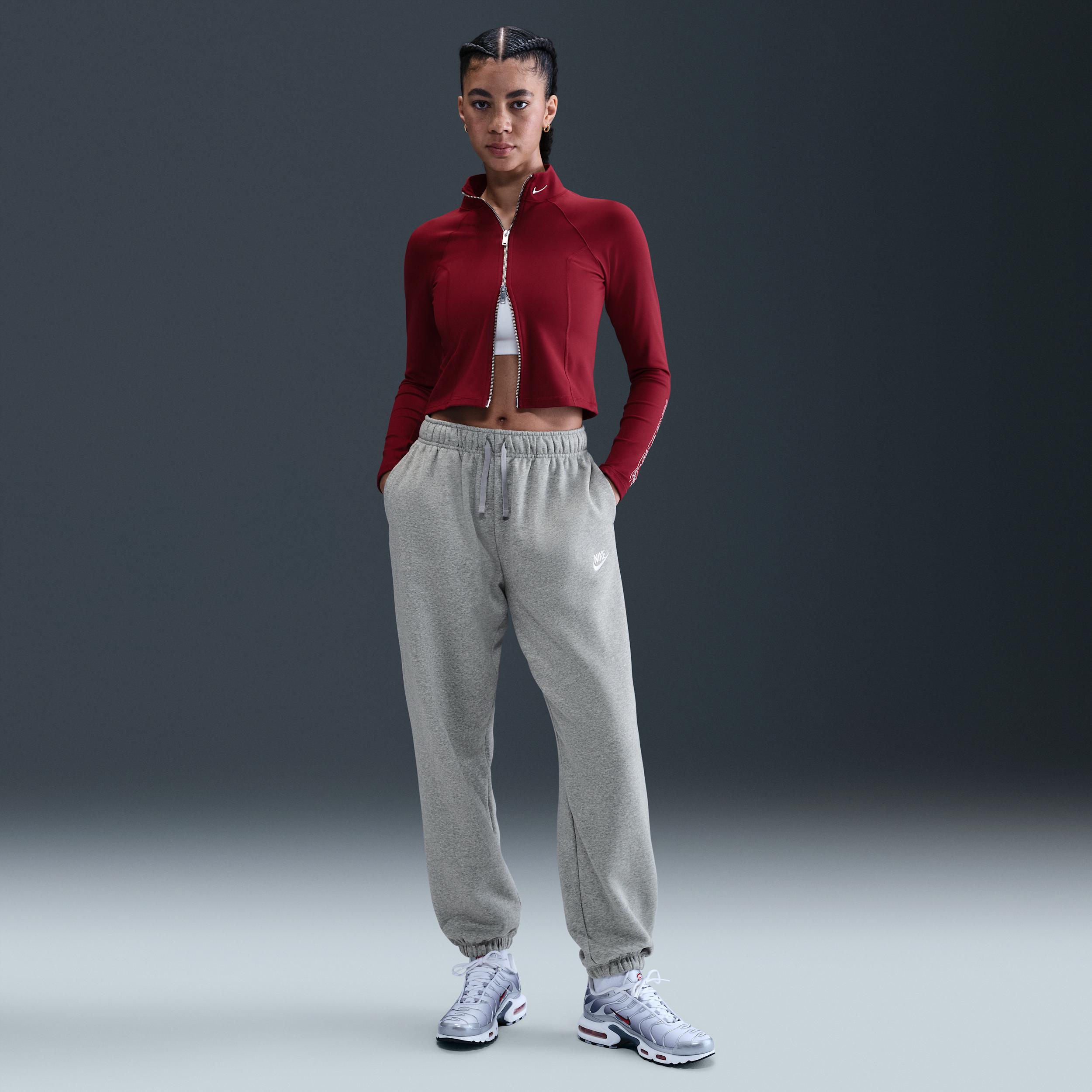 Women's Nike Sportswear Club Fleece Mid-Rise Oversized Sweatpants Product Image