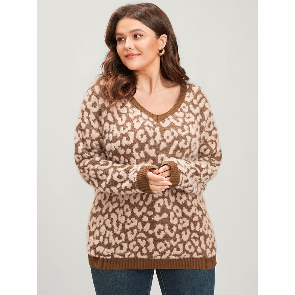 Plus Size Leopard Pointelle Knit V Neck Fluffy Knit Top Bronze Women Casual Loose Long Sleeve V-neck Dailywear Pullovers BloomChic 28/5X Product Image