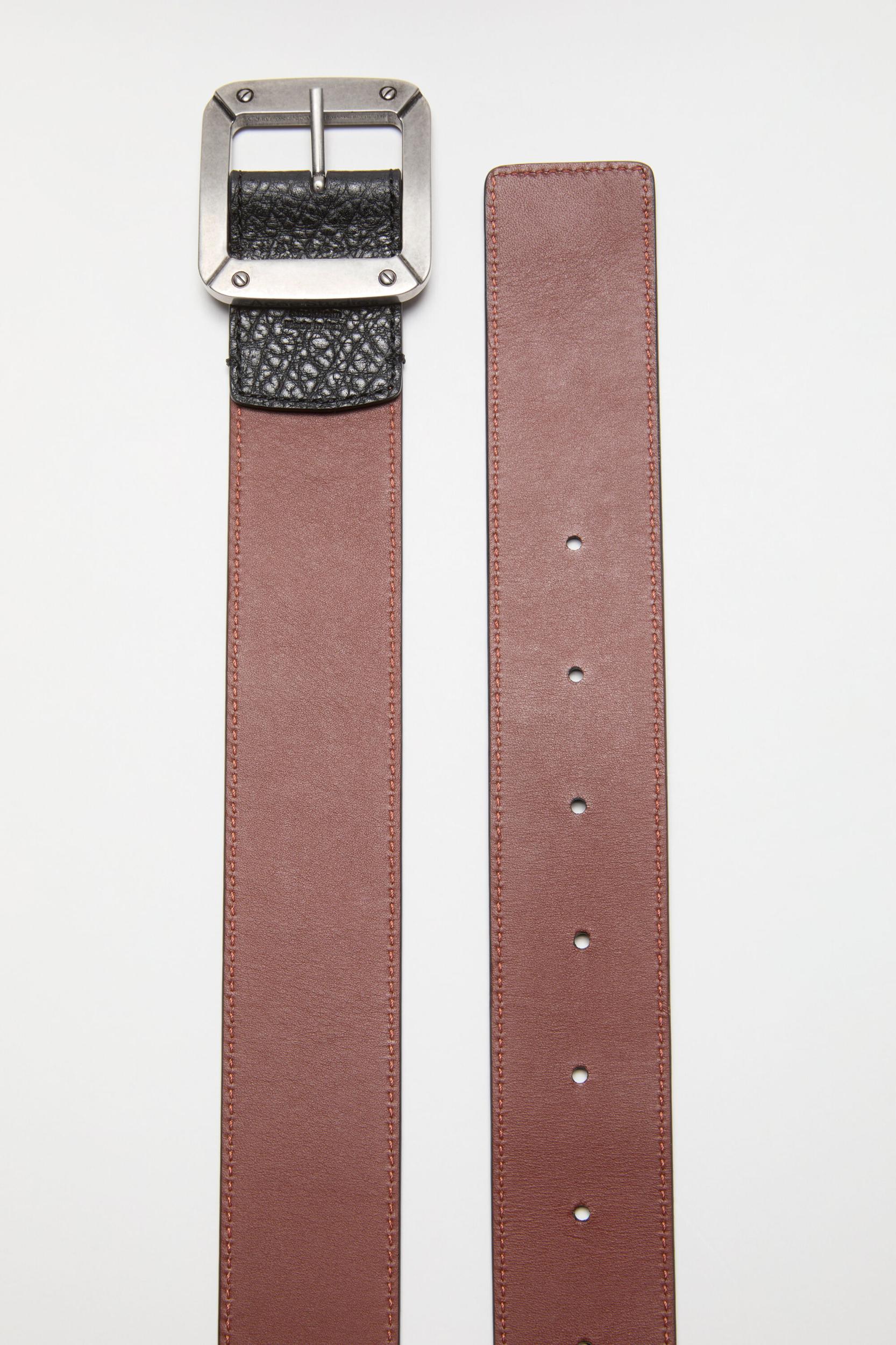 Reversible leather belt Product Image
