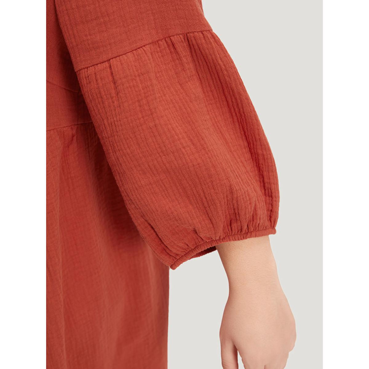 Plus Size Plain Pocket Pleated Ties Elastic Cuffs Dress Coral Women Vacation Elastic cuffs V-neck Elbow-length sleeve Curvy Midi Dress BloomChic 22-24/3X Product Image