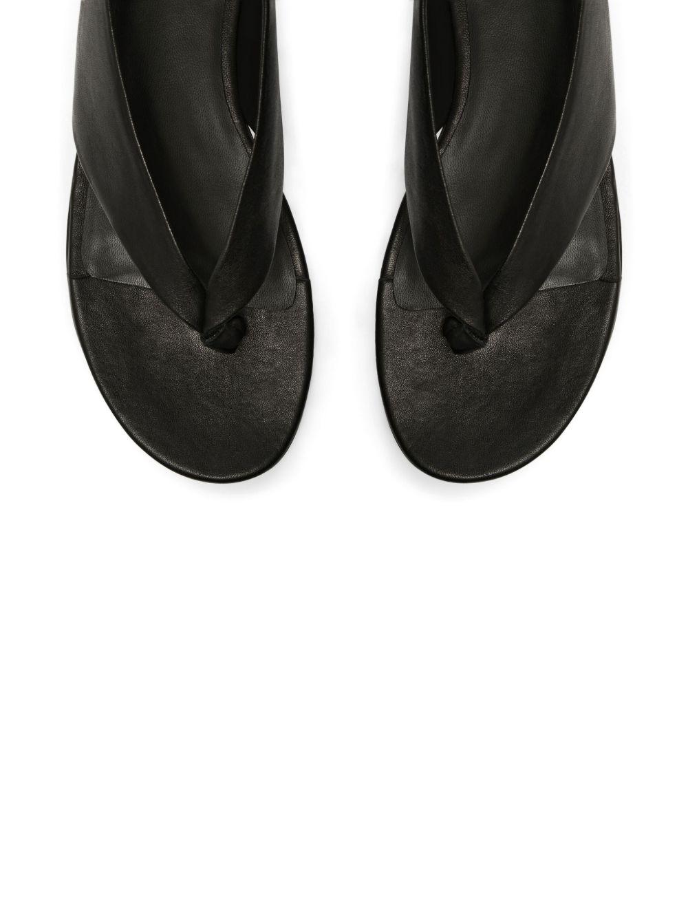 leather sandals Product Image