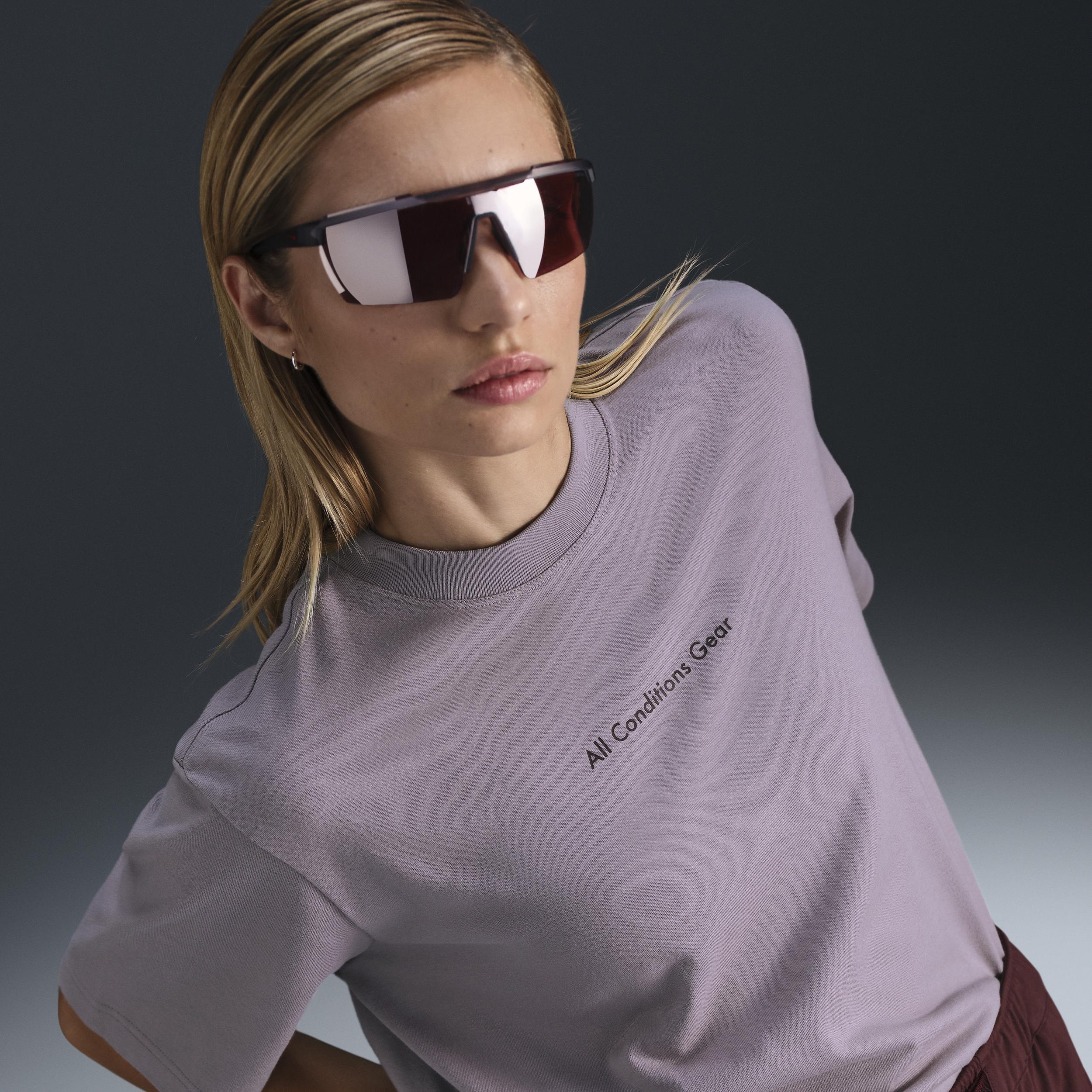 Women's Nike ACG Dri-FIT Loose Short-Sleeve T-Shirt Product Image