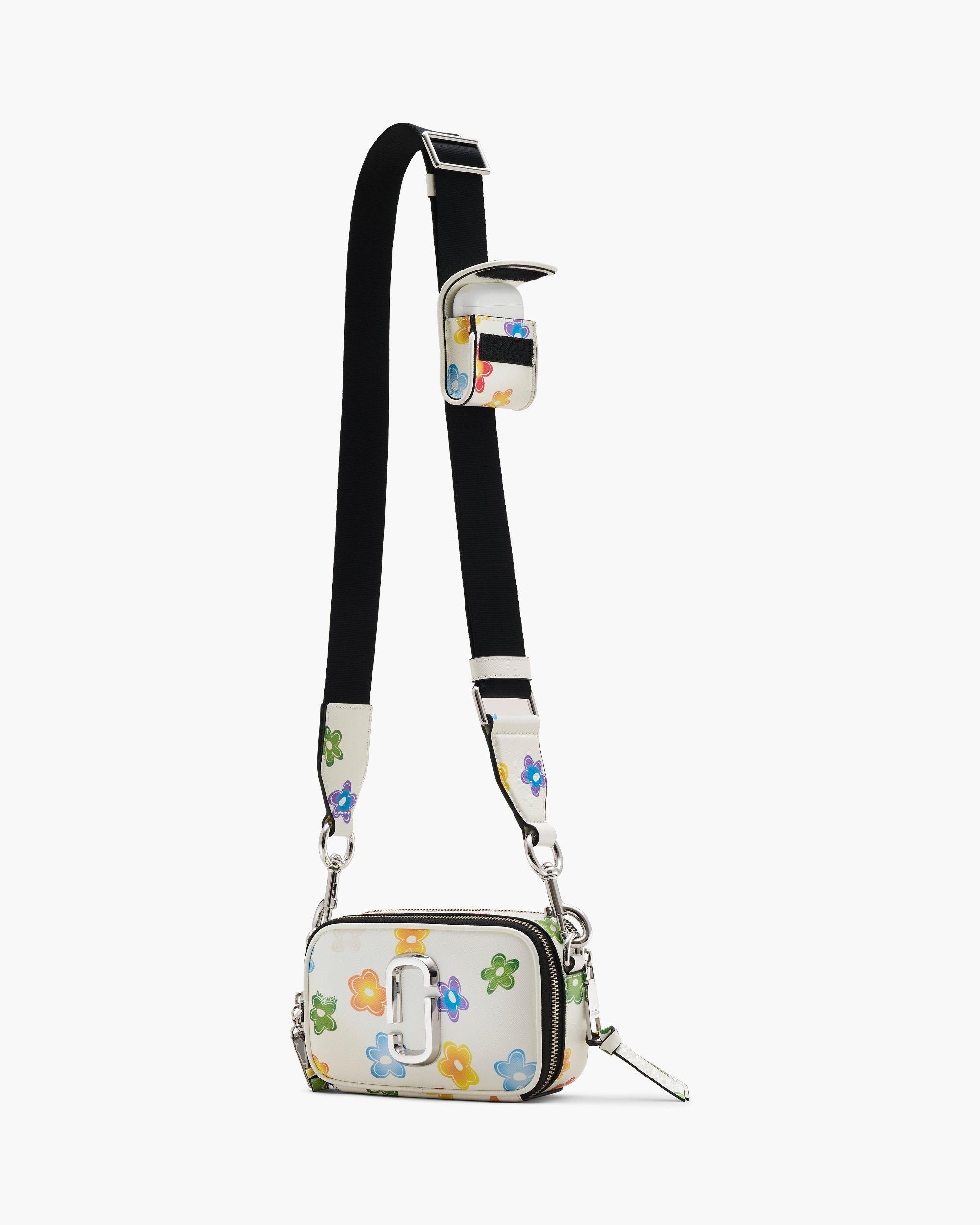 The Wild Daisy Snapshot Bag Product Image