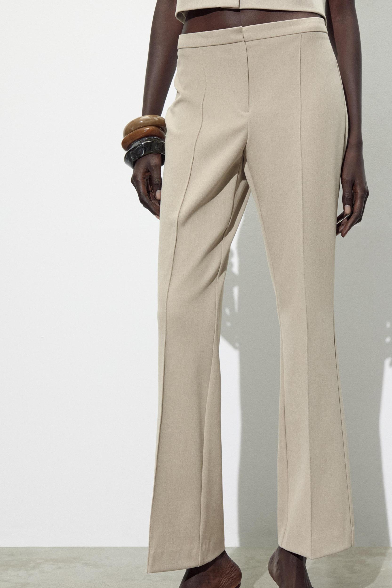 RIB DETAIL FLARE PANTS Product Image