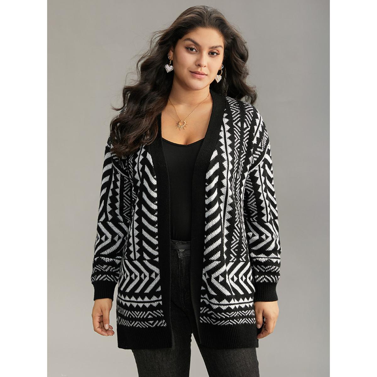 Plus Size Bandana Print Open Front Loose Cardigan Black Women Casual Loose Long Sleeve Dailywear Cardigans BloomChic 26/4X Product Image