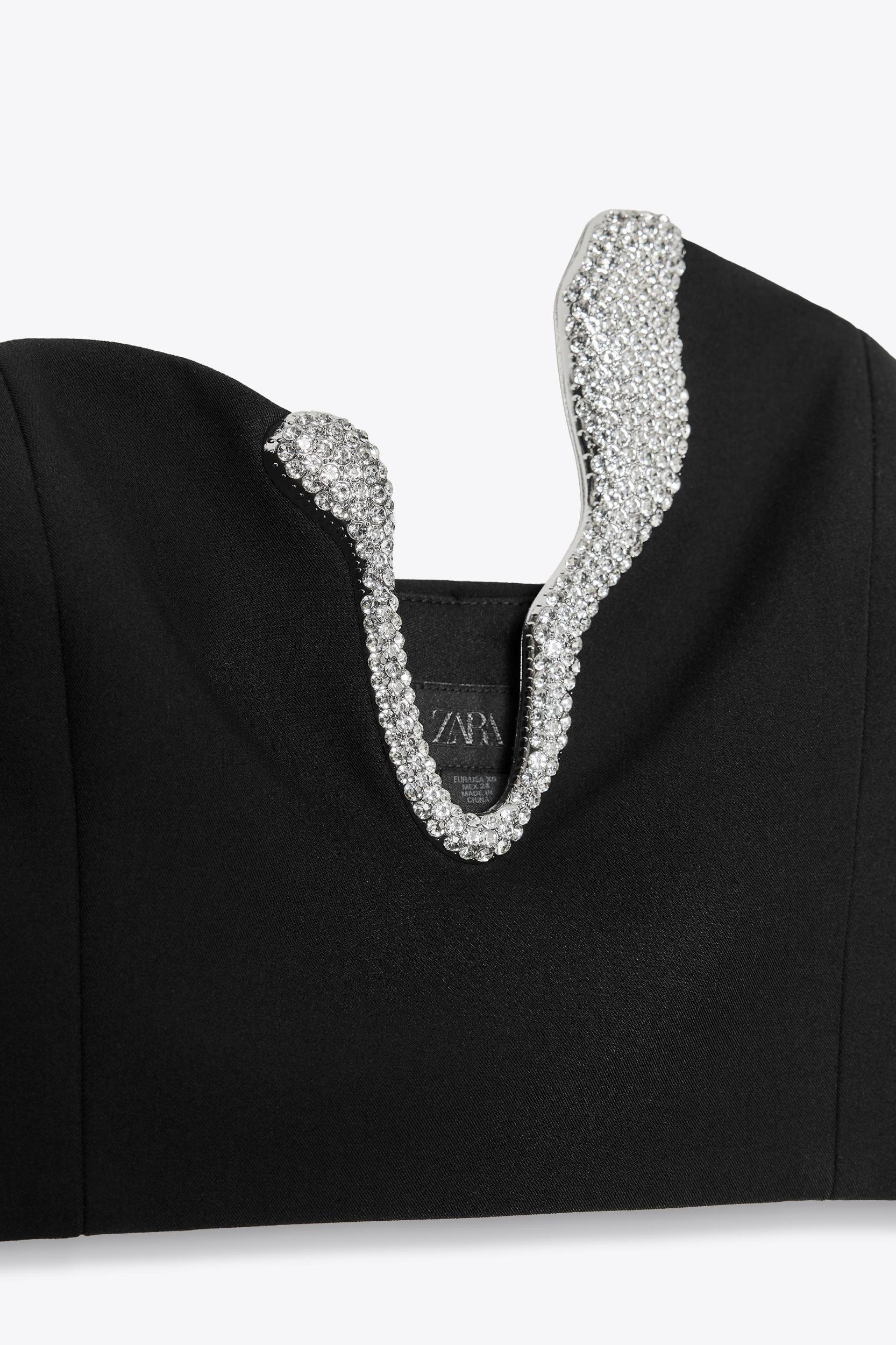 JEWEL DETAIL CROP TOP Product Image