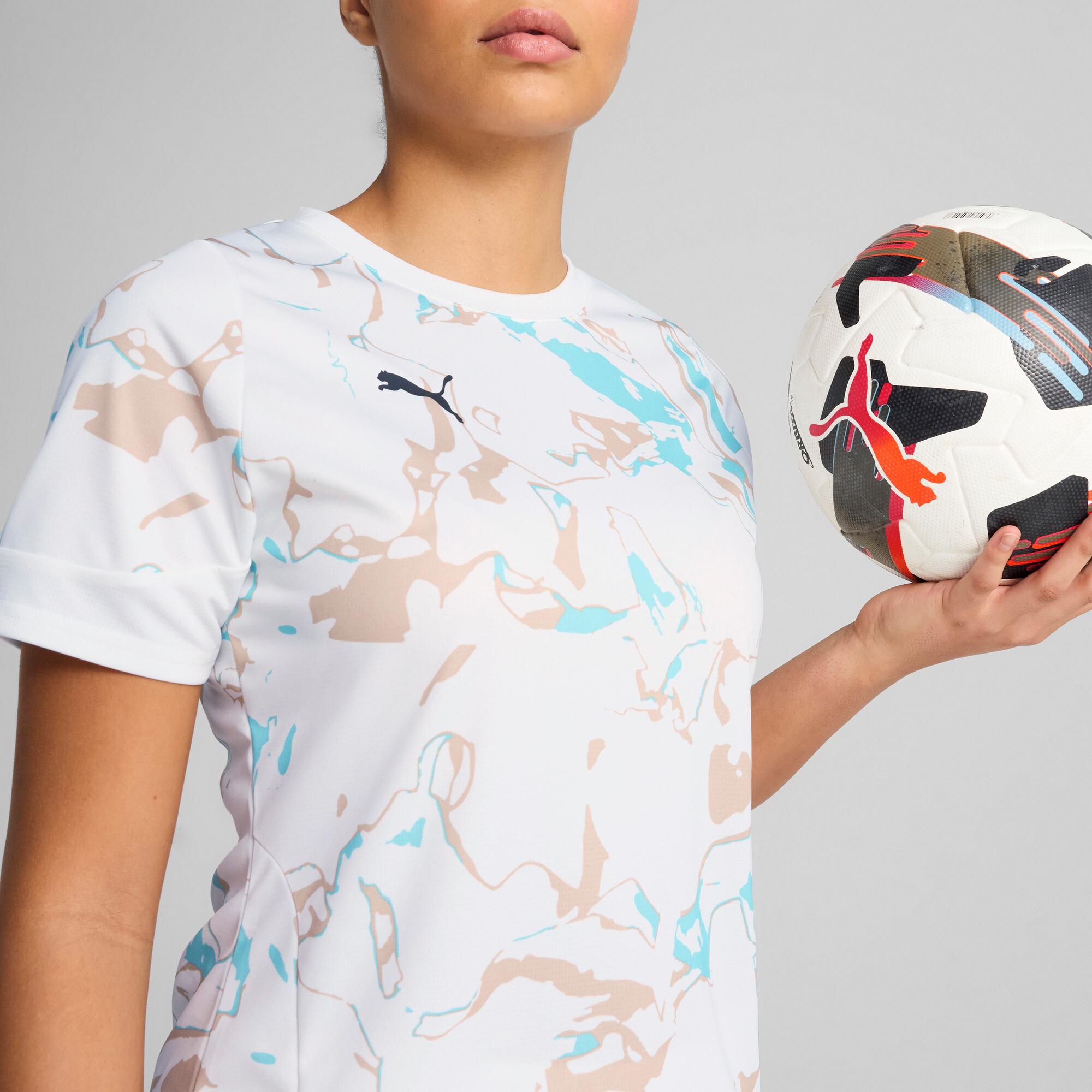 PUMA IndividualEARTH DAY Football Jersey Women in White/Light Sand Product Image