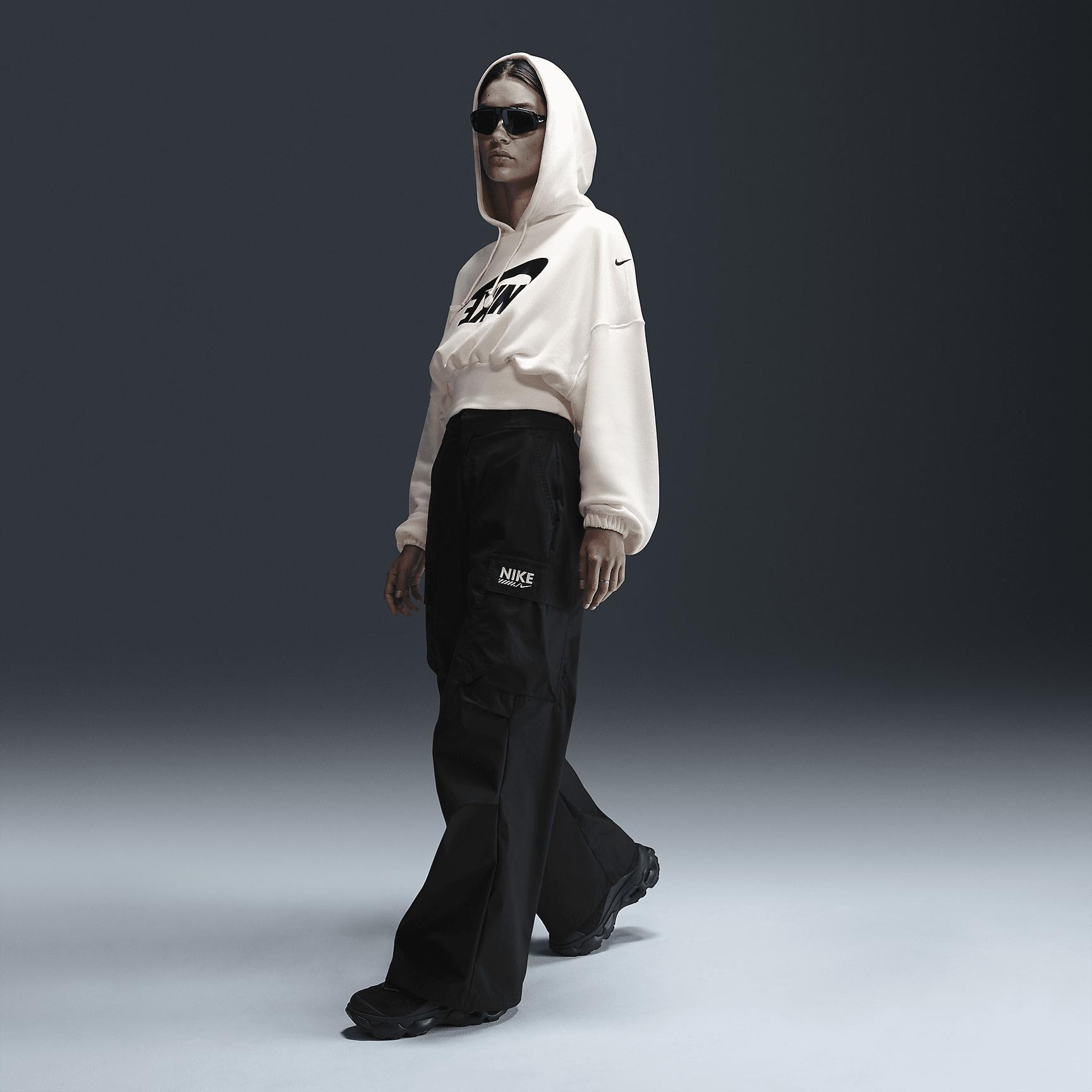 Nike Sportswear Women's Oversized Cropped French Terry Pullover Hoodie Product Image