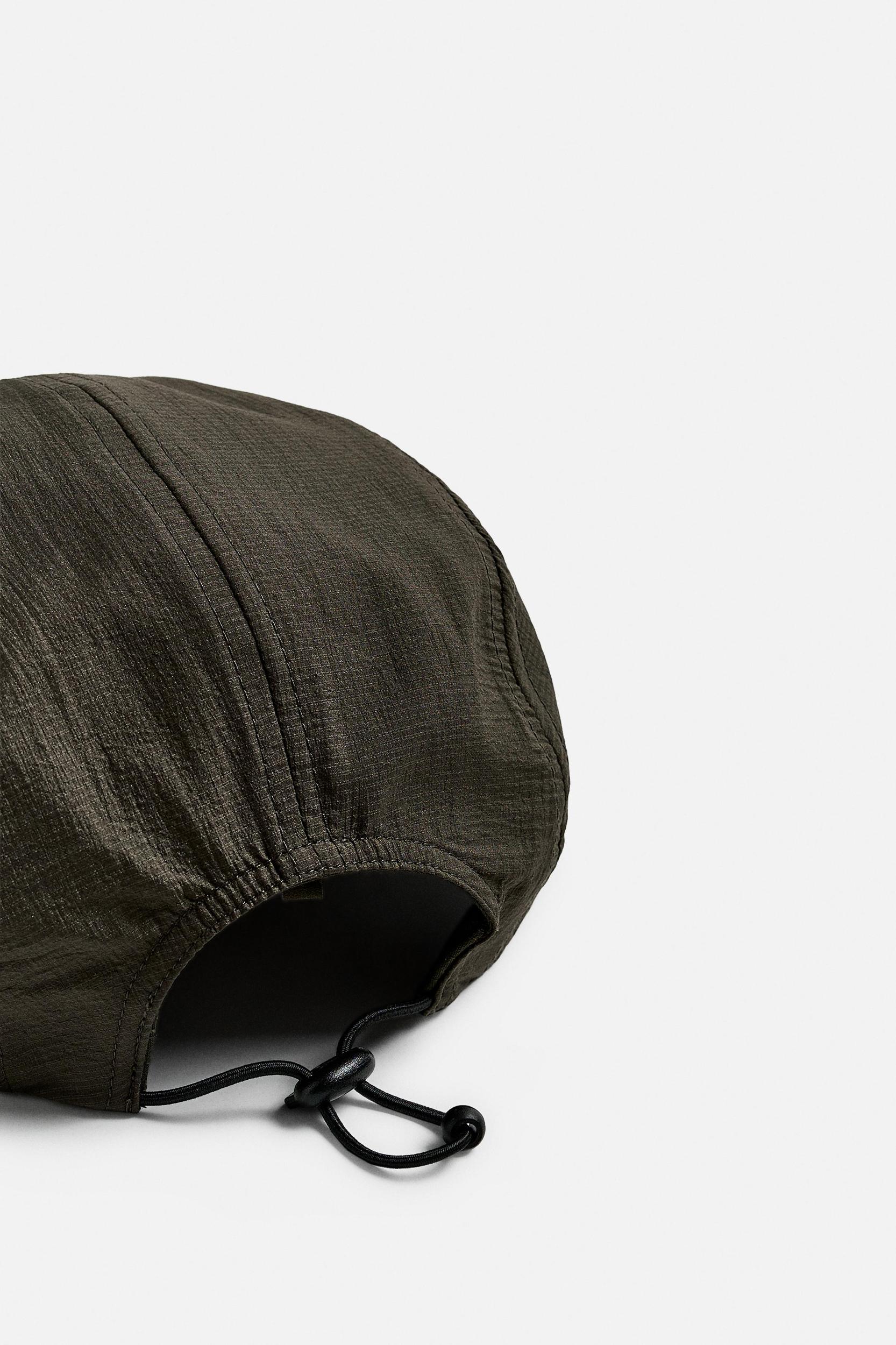 TECHNICAL FLAT VISOR CAP Product Image