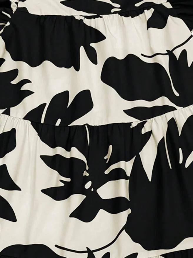 Loose Ruffle Sleeves Flower Print Pleated Round-Neck Midi Dresses Product Image