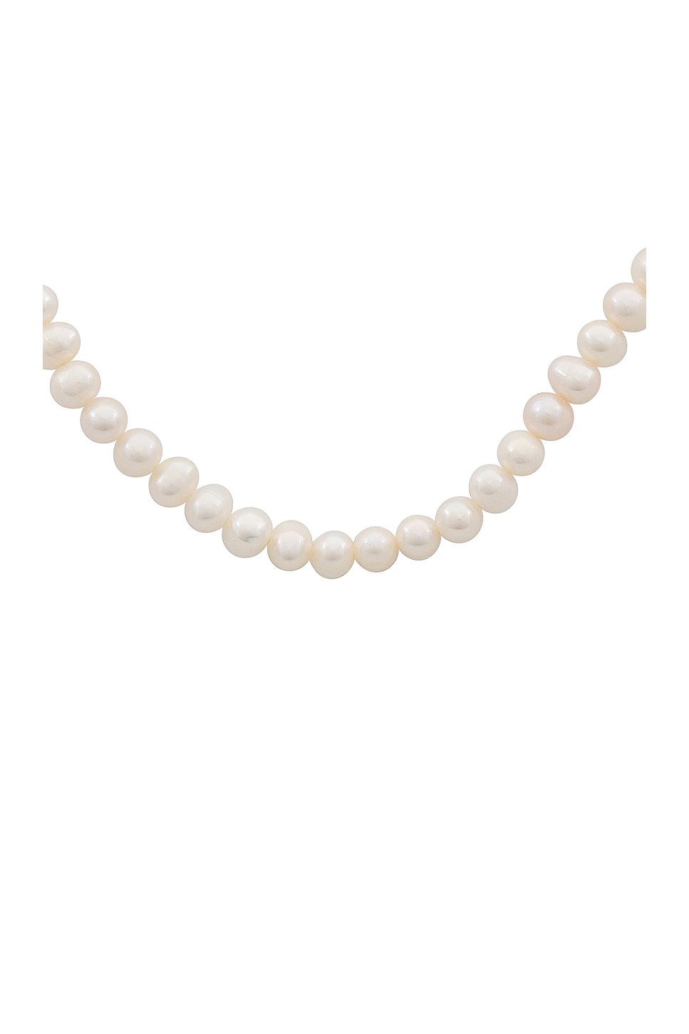 Classique Pearl Necklace SHASHI Product Image