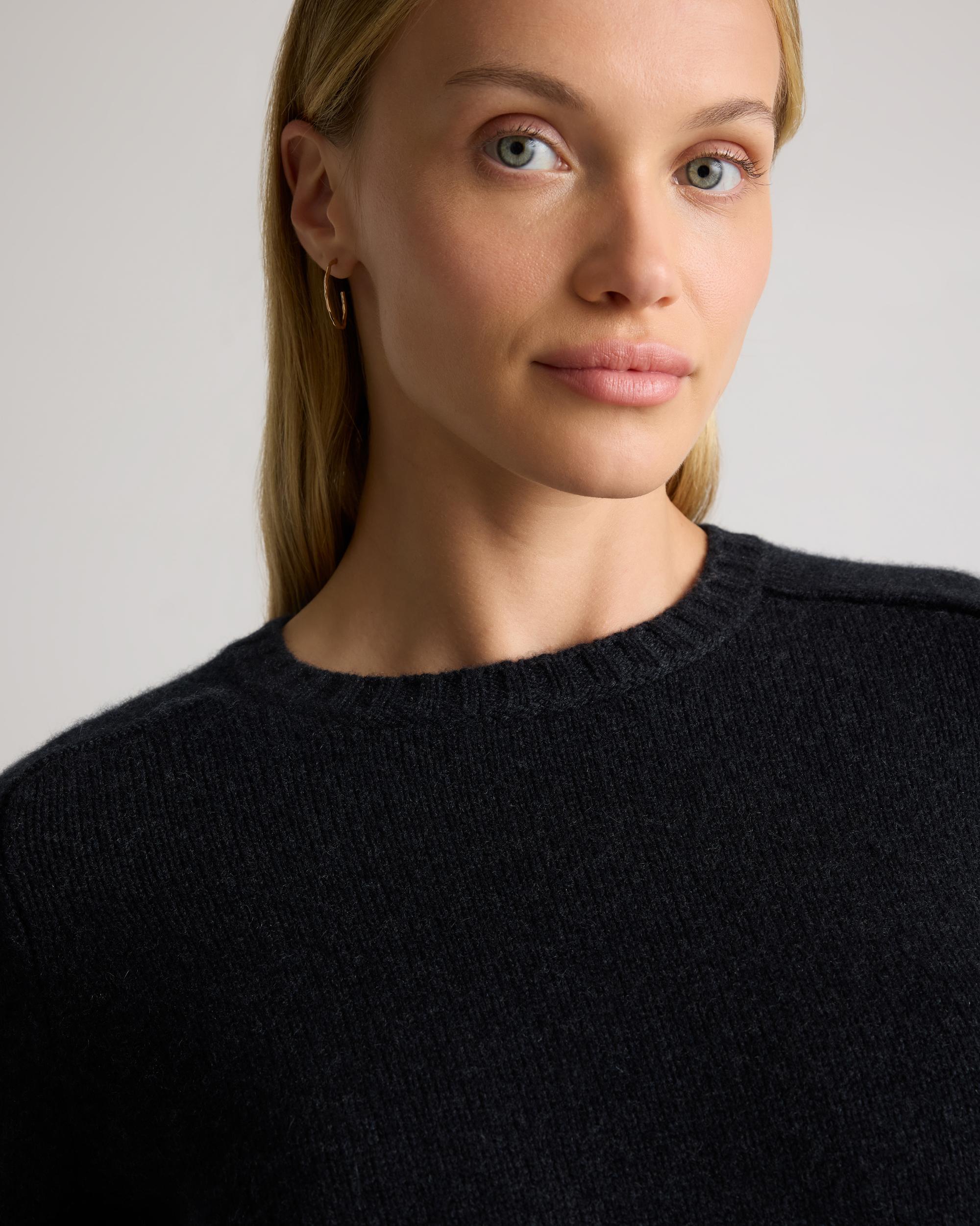 Quince | Women's Luxe Baby Cashmere Crewneck Sweater Product Image