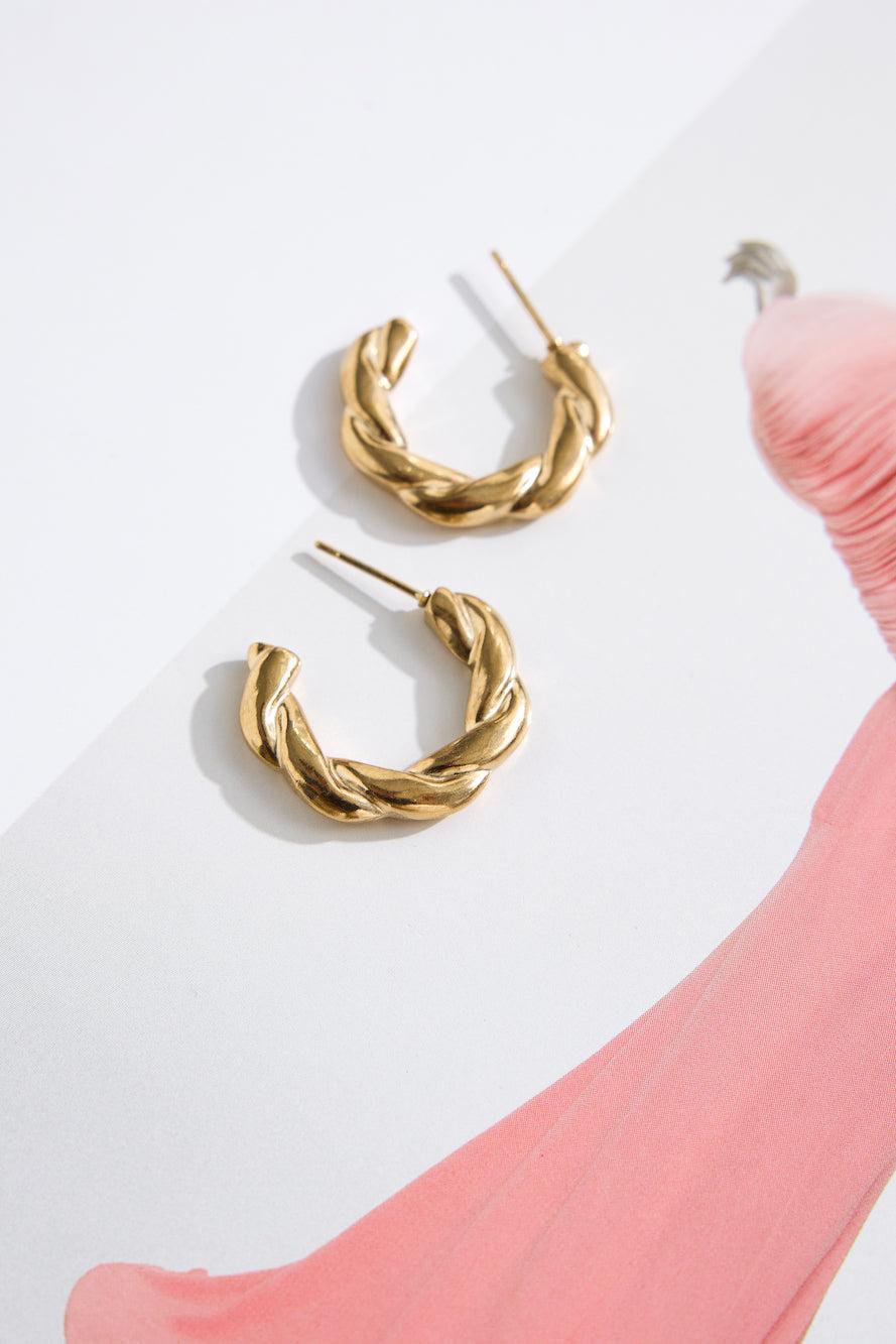 18k Gold Plated Empress Hoop Earrings Gold Product Image