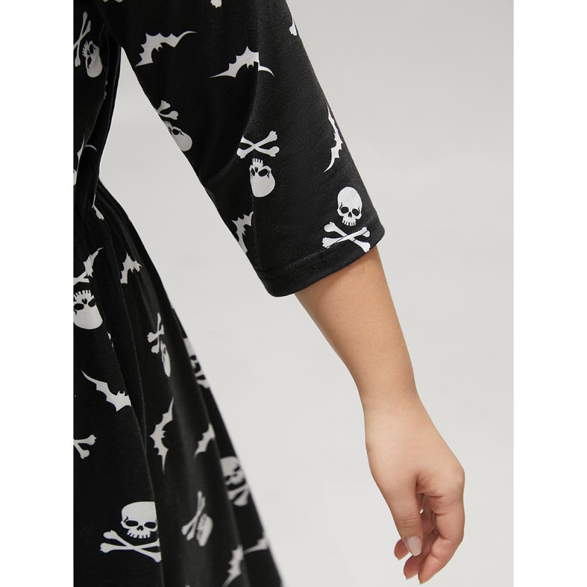 Plus Size Halloween Skull Print Pocket Button Through Dress Black Women Casual Cross straps Round Neck Elbow-length sleeve Curvy Midi Dress BloomChic 18-20/2X Product Image