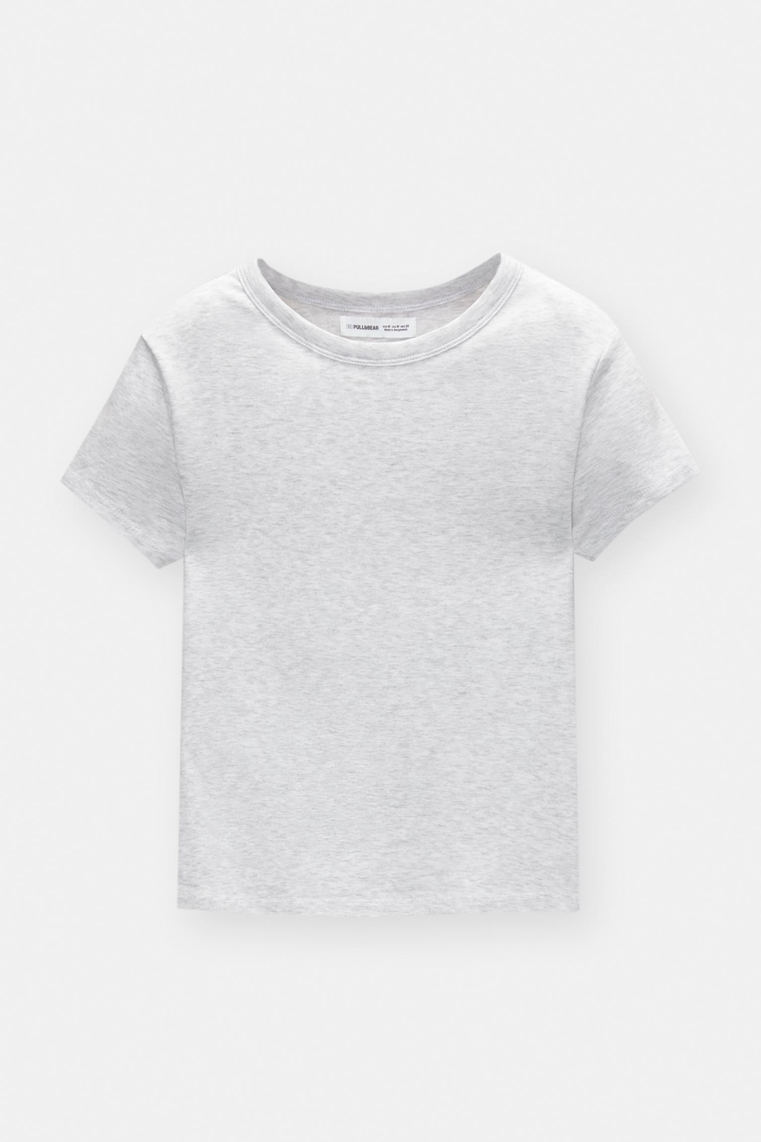 Basic fitted T-shirt Product Image