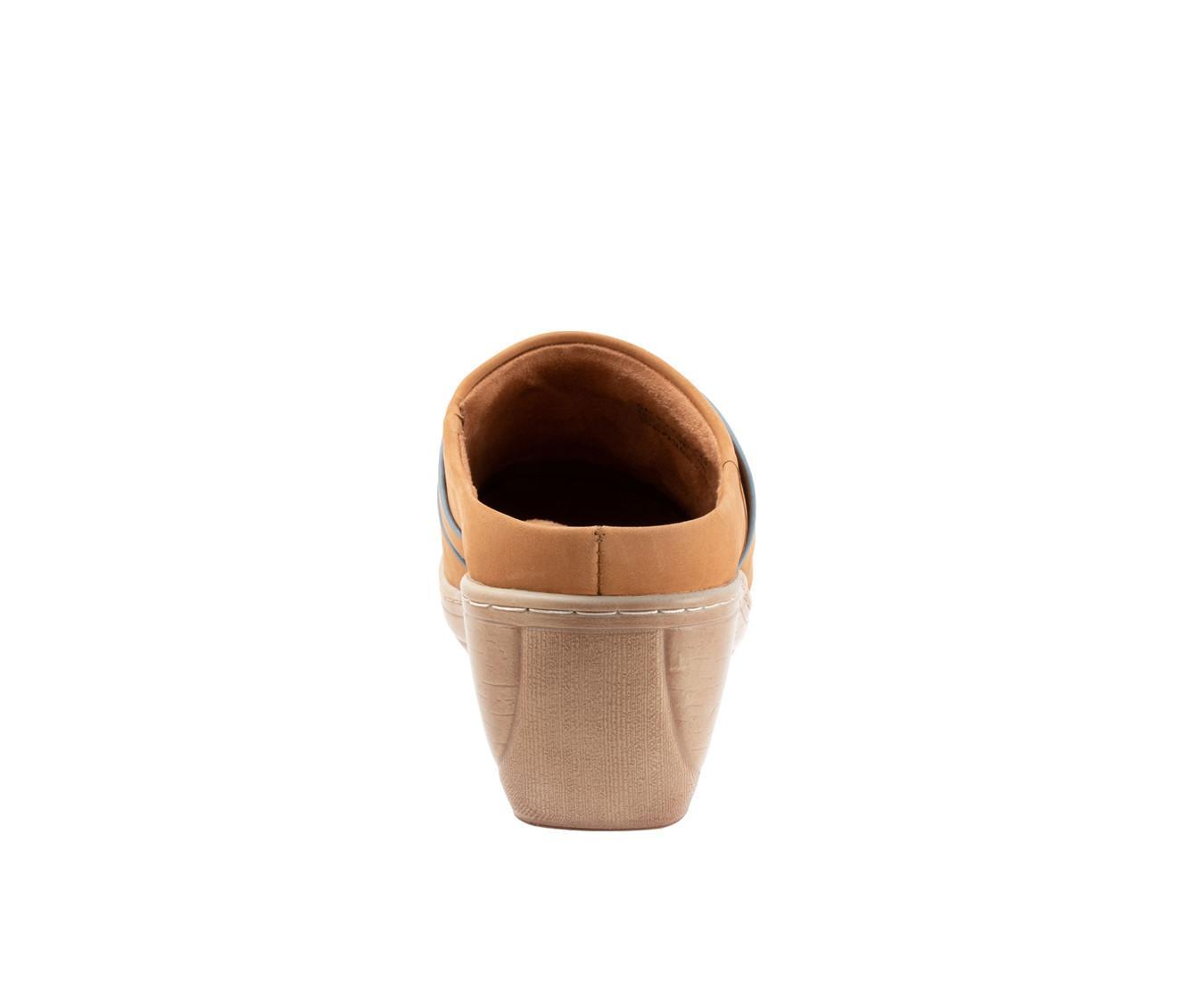 Women's Softwalk Mackay Wedge Clog Product Image