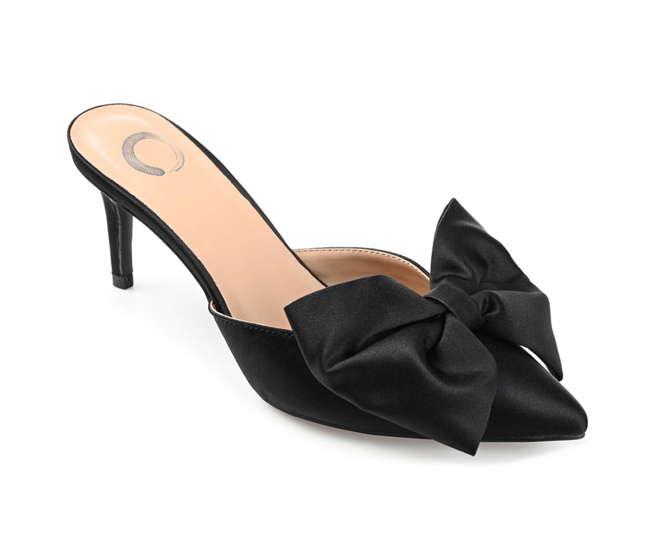 Women's Journee Collection Tiarra Pumps Product Image