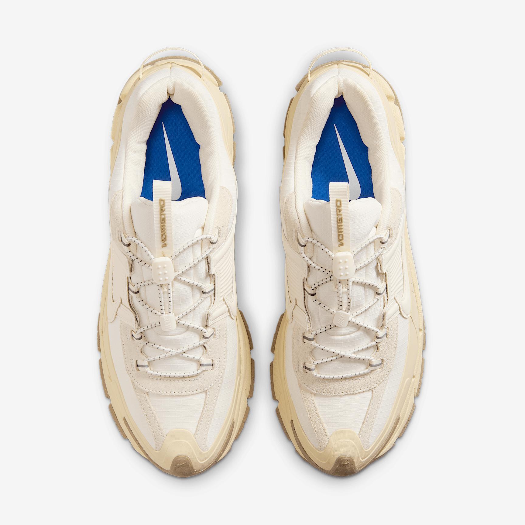 Mens Nike Zoom Vomero Roam Casual Shoes Product Image