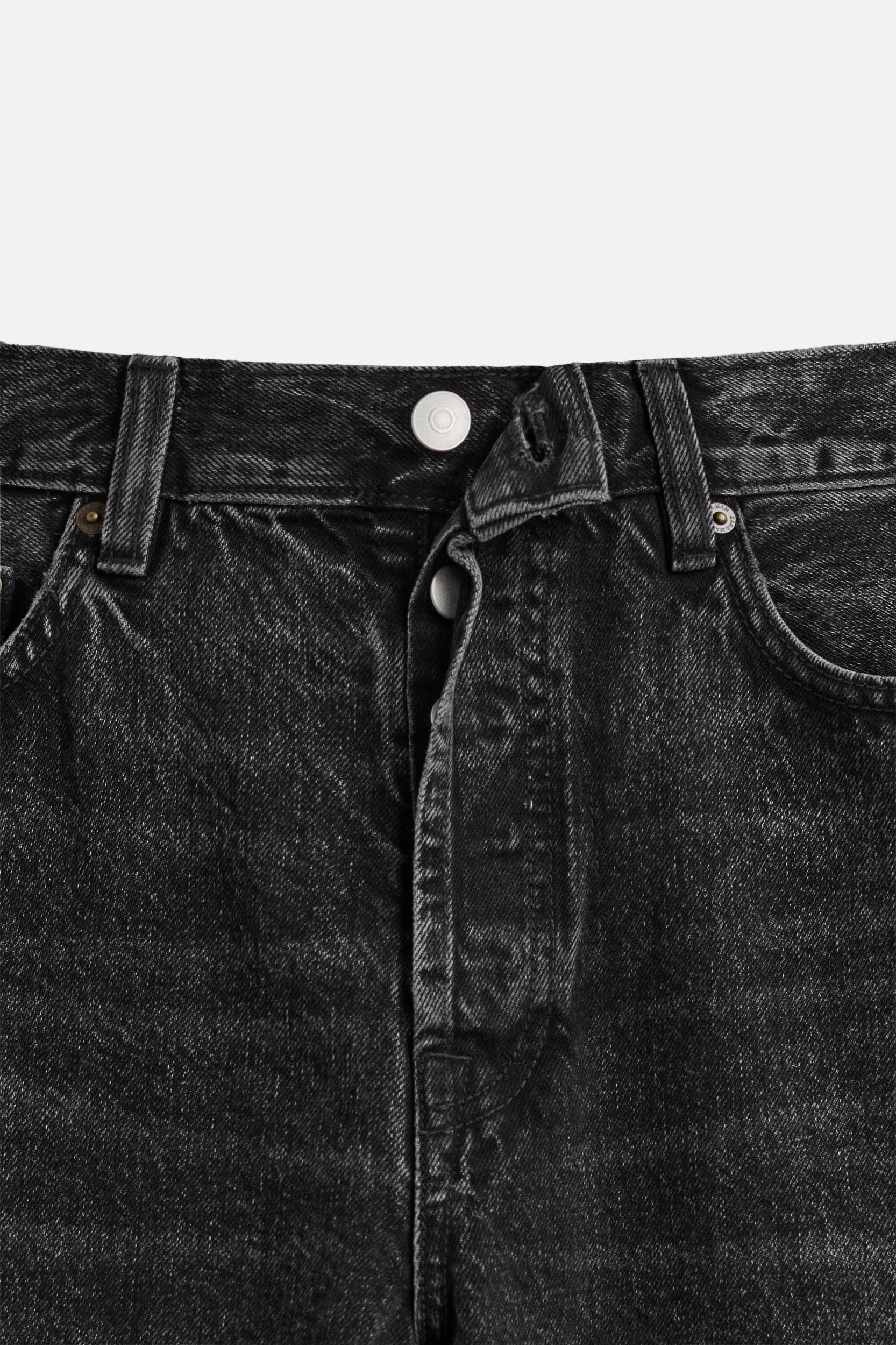 STRAIGHT FIT JEANS Product Image
